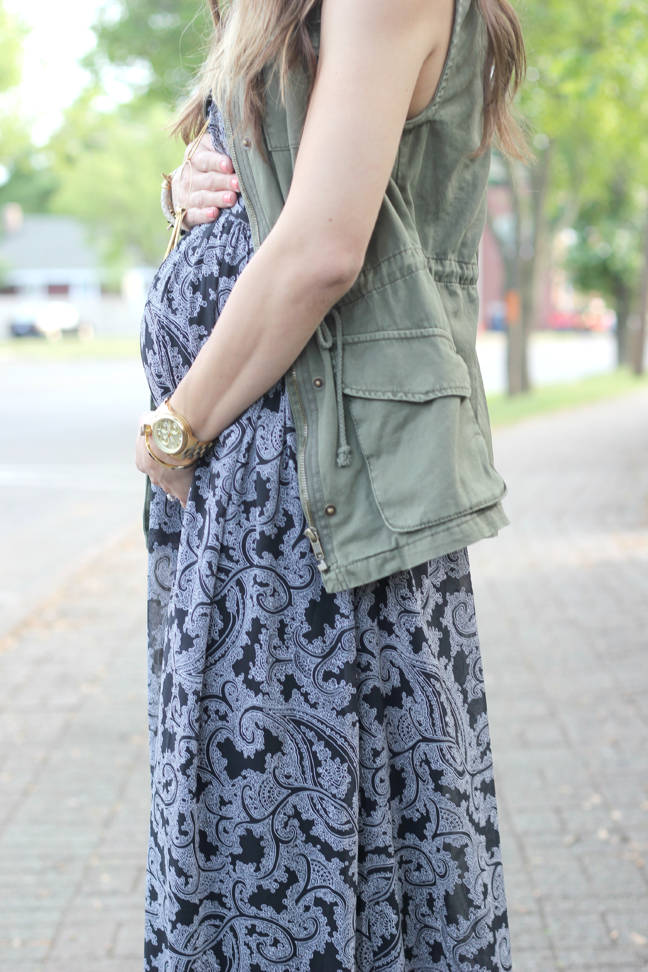Safari Chic - Lauren McBride  Maternity fashion, Beautiful