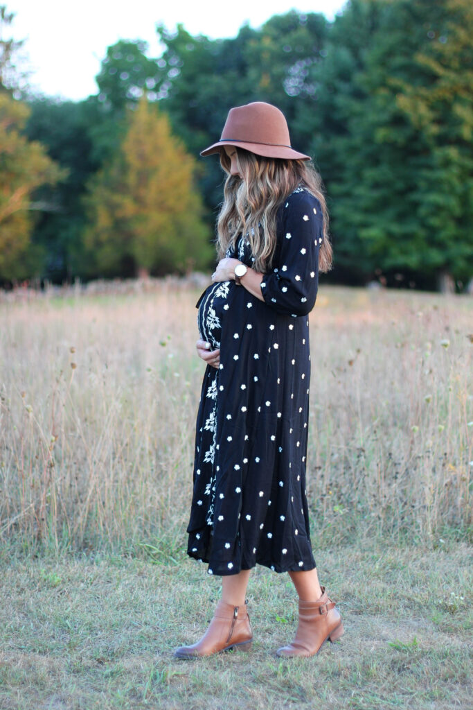 Lauren McBride Maternity Style, Embroidered Dress, Fall Style