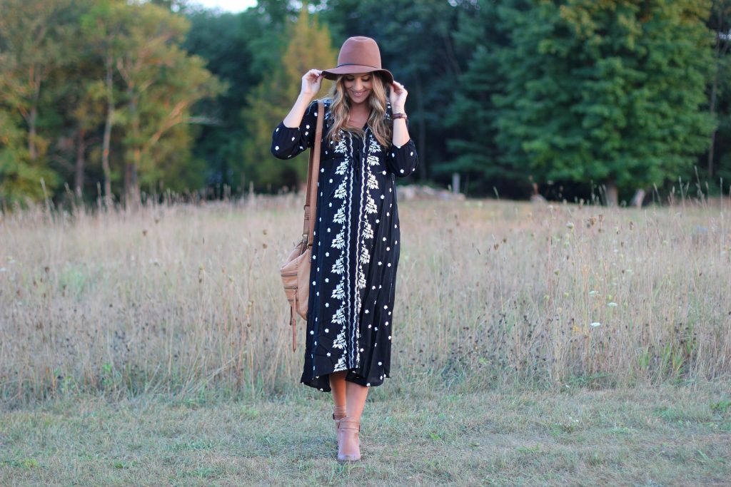 Lauren McBride Maternity Style, Embroidered Dress, Fall Style