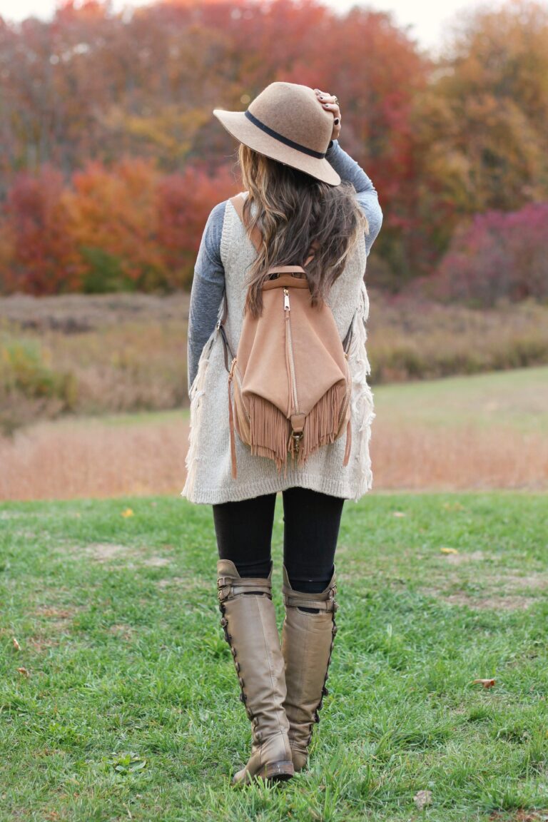 Maternity Style // Fringe Vest