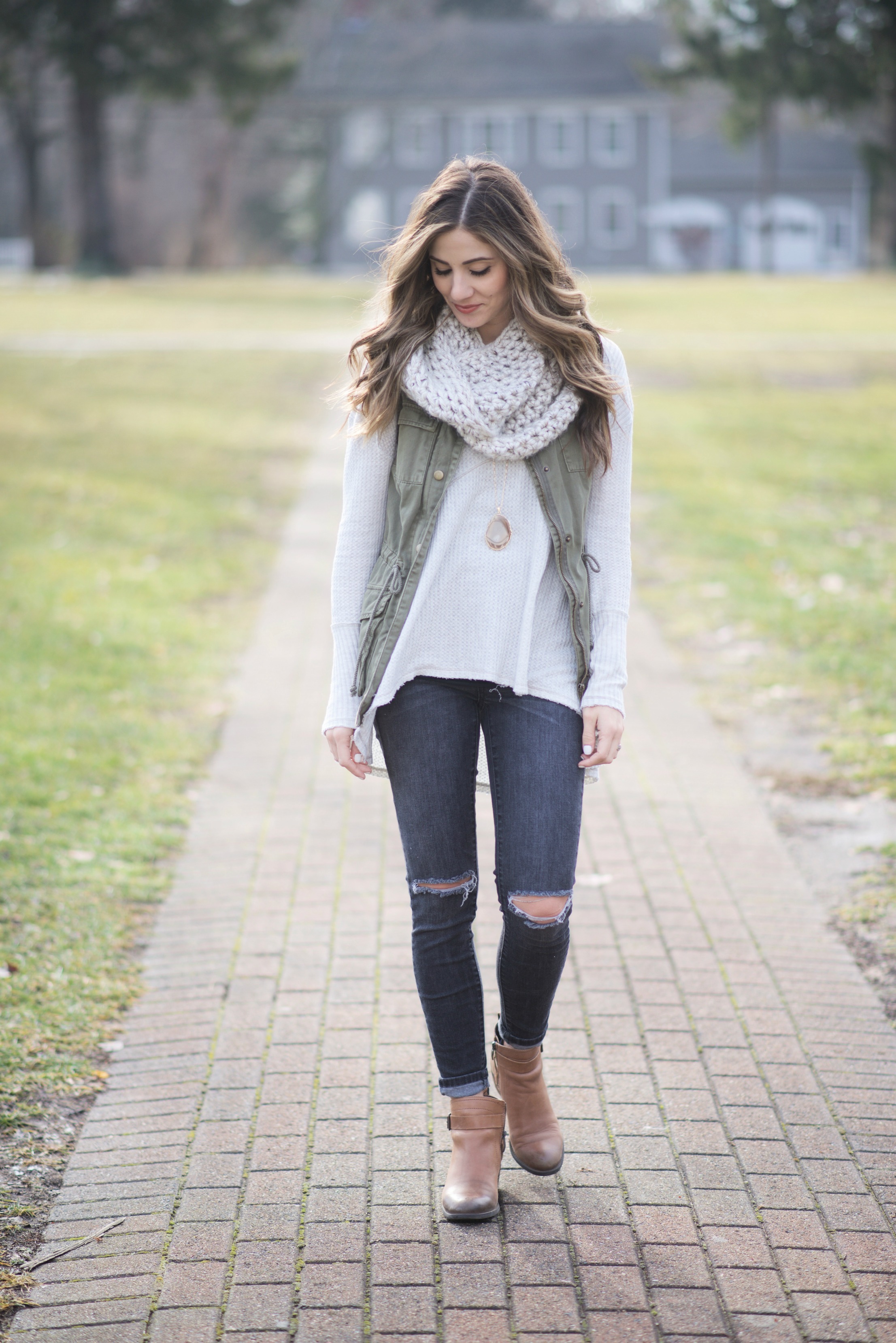 Style // Casual Cargo - Lauren McBride