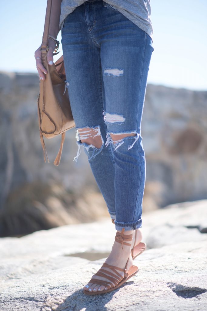 Casual mom outfit with beek heron sandals