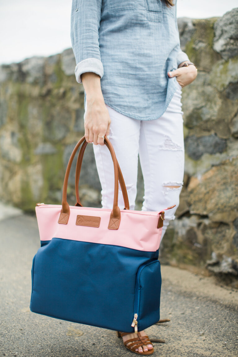 Mom + Baby // What to Pack in a Breast Pump Bag