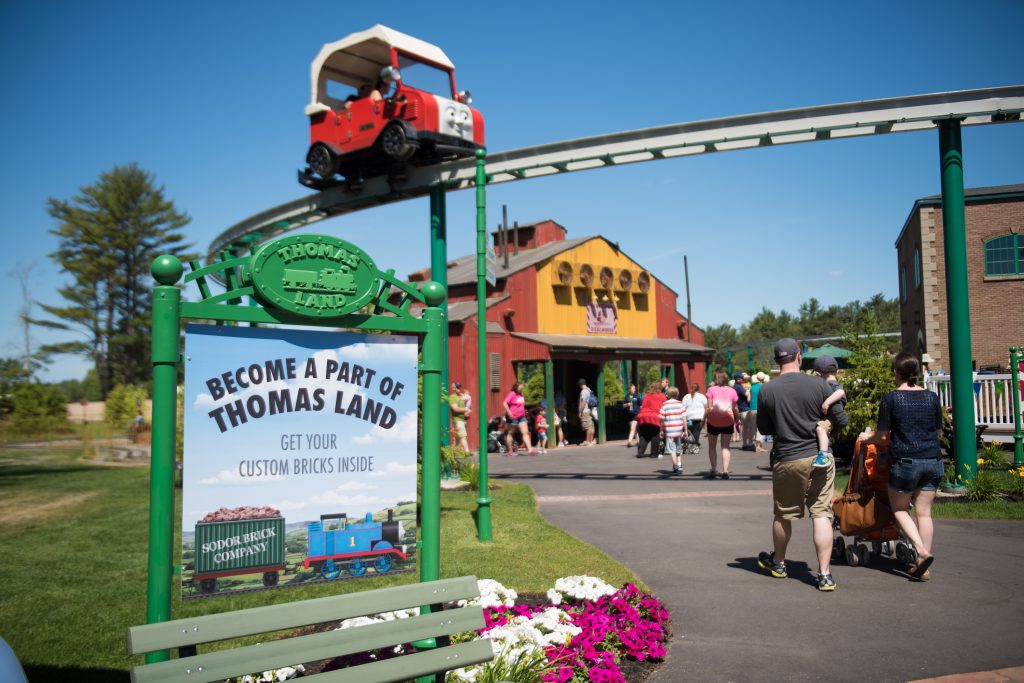 EdavilleUSA_ThomasLand