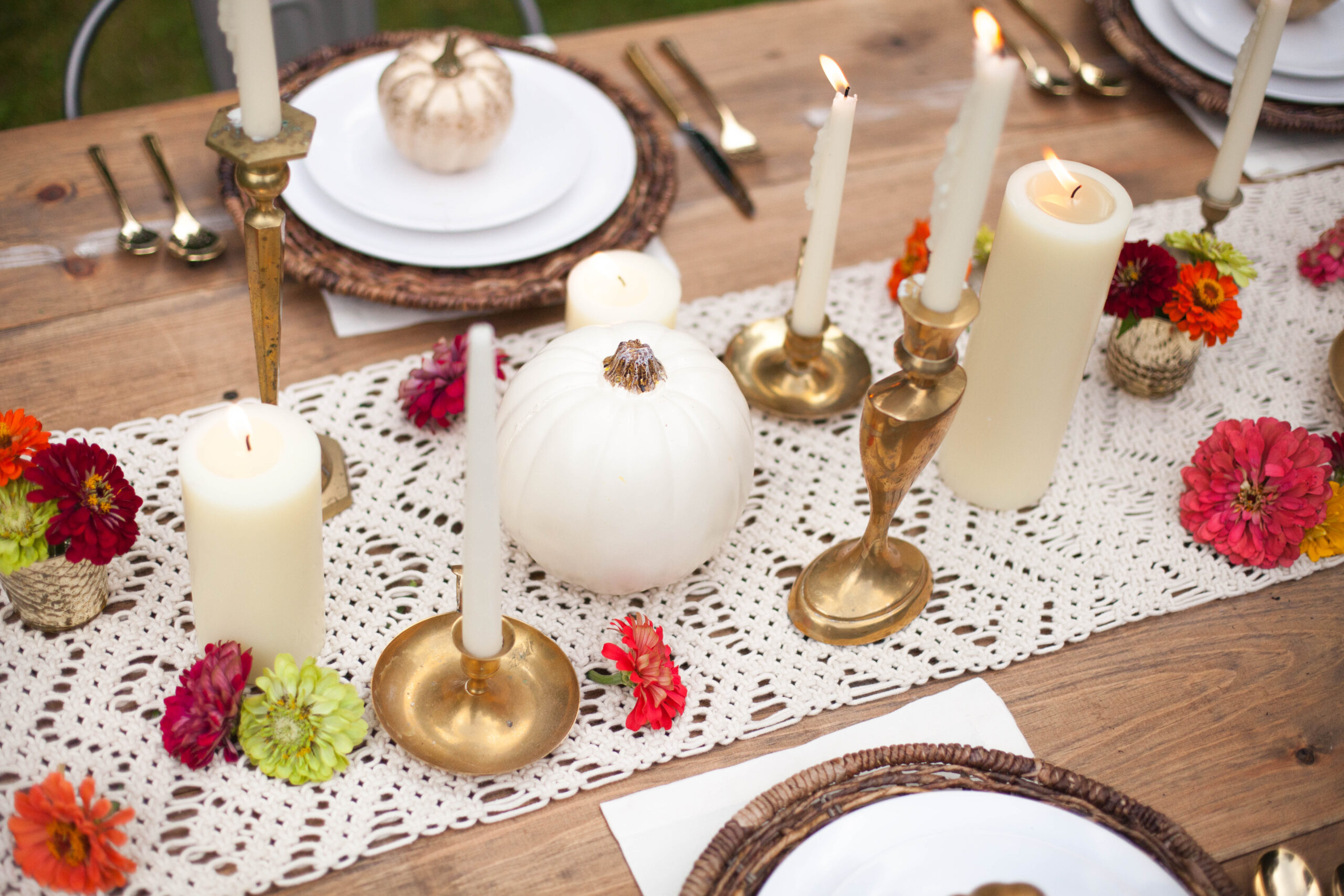 Home // Tips for a Fall Farmhouse Tablescape - Lauren McBride