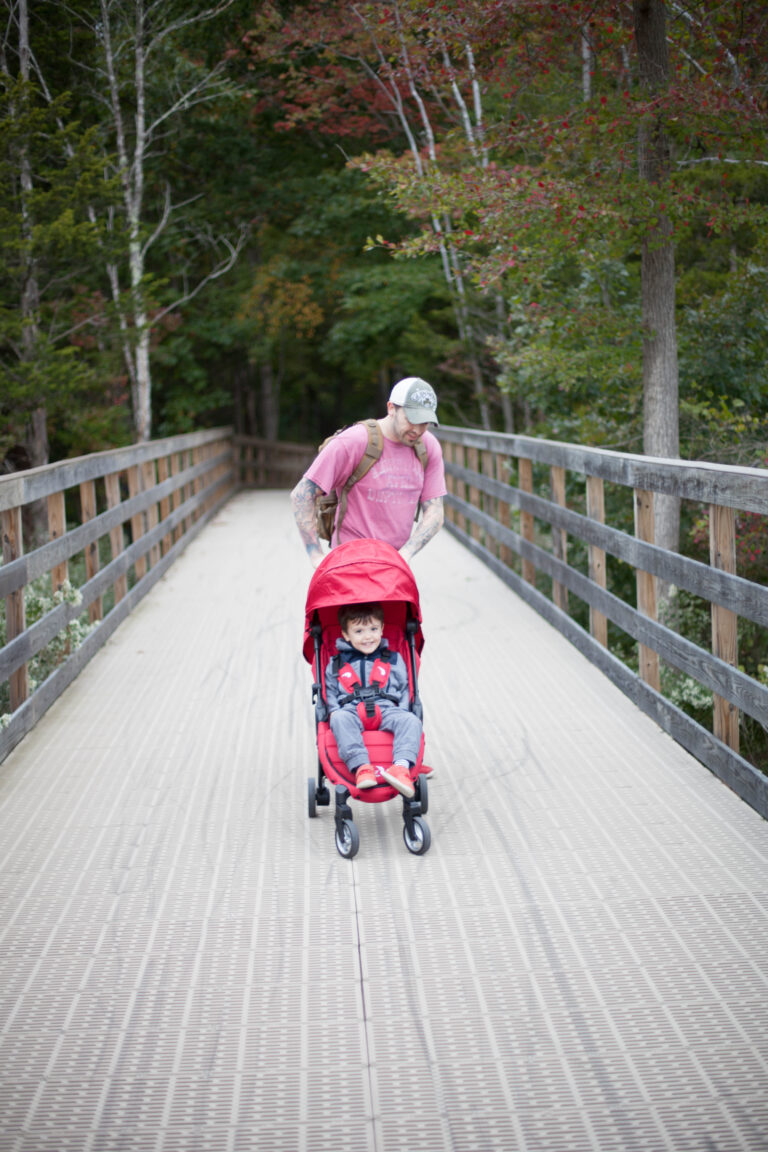 Mom + Baby // Best Place to Stroll Along the Connecticut Shoreline