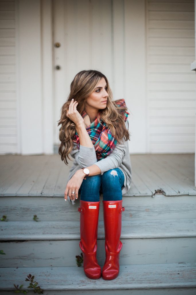 How to style Hunter boots multiple ways for the fall season!