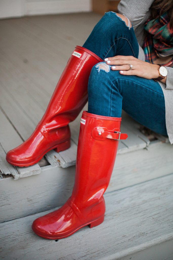 How to style Hunter boots multiple ways for the fall season!