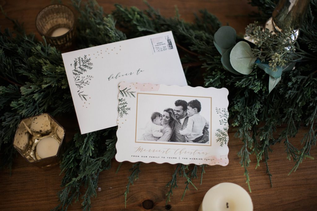 A few creative ways to display holiday cards for the holiday season that are easy, budget-friendly, and kid-friendly!