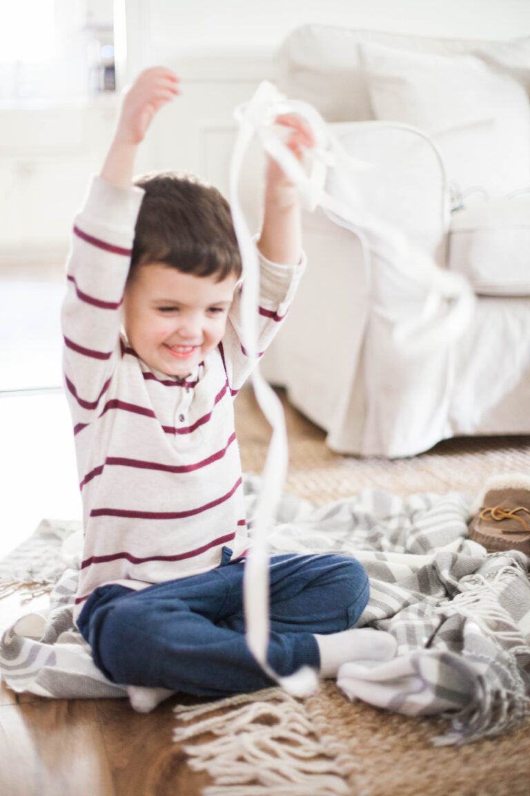 Mom + Baby // Holiday Gift Ideas From Kids to Grandparents