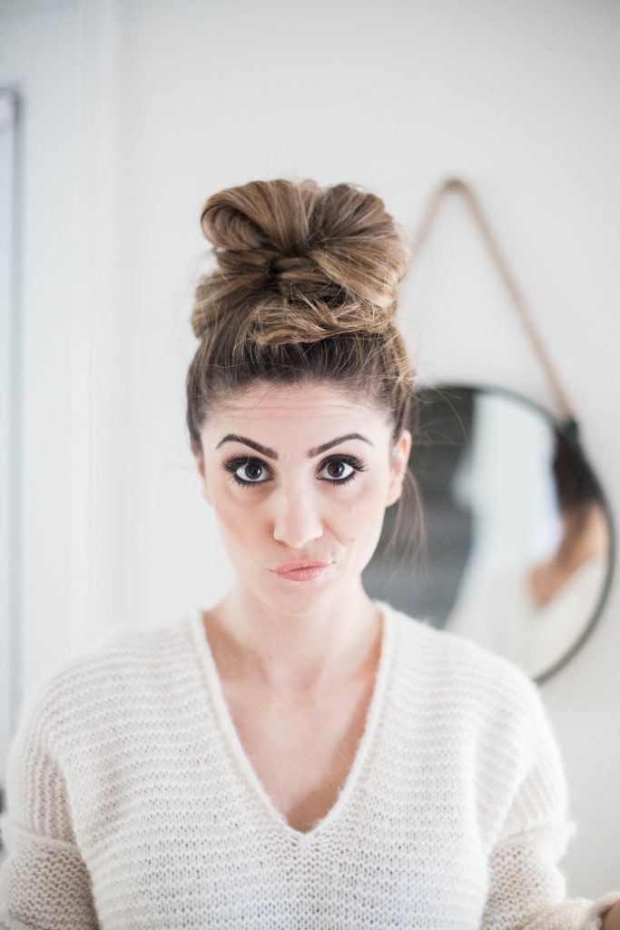 An easy topknot tutorial for busy moms, or those who just don't feel like washing their hair! Tips included on how to achieve the perfect knot.