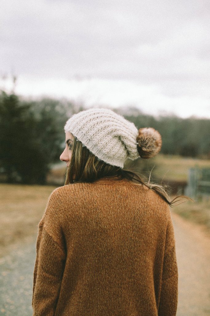 How to wear overalls as a mom without looking too juvenile ;)