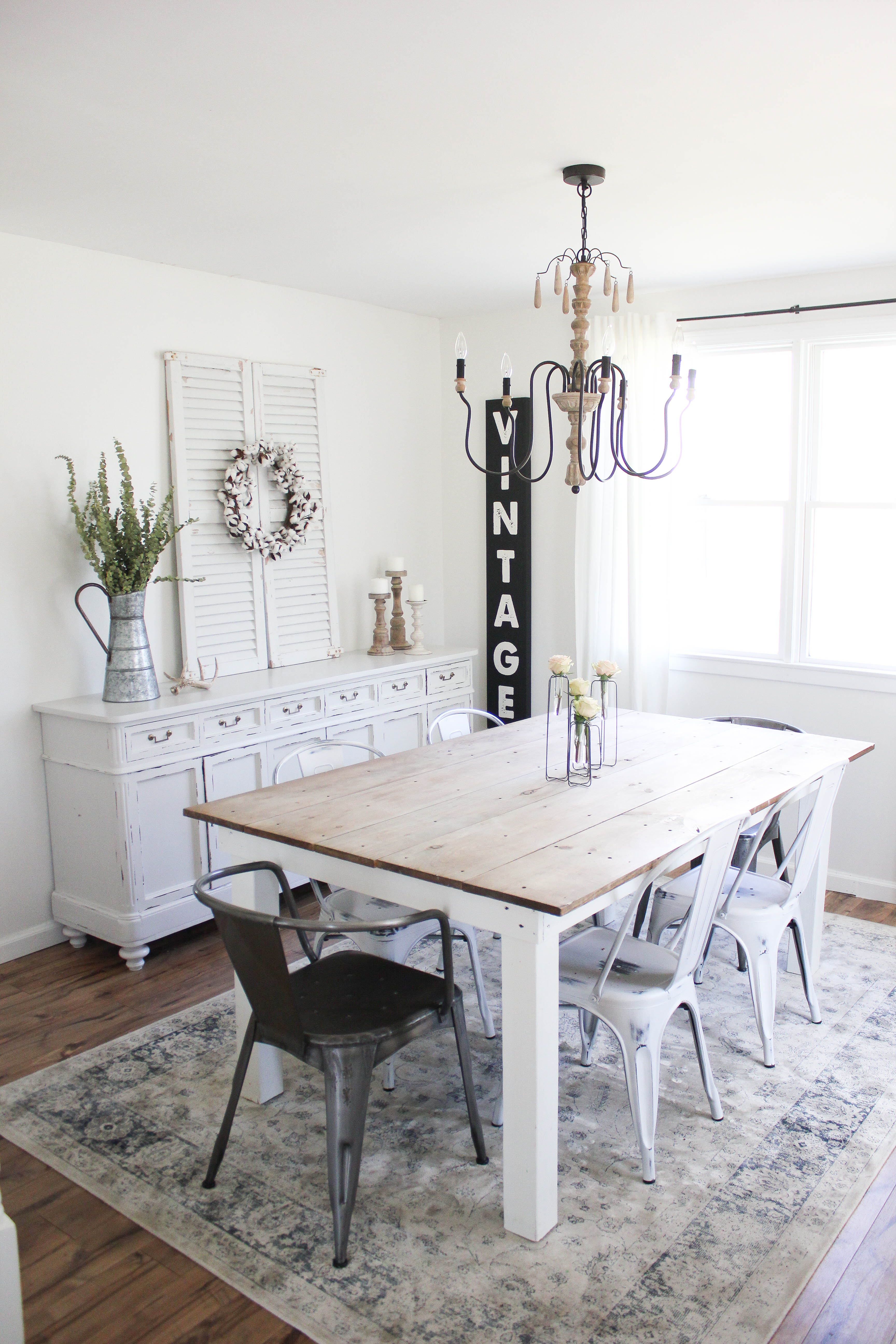 White cottage outlet dining table