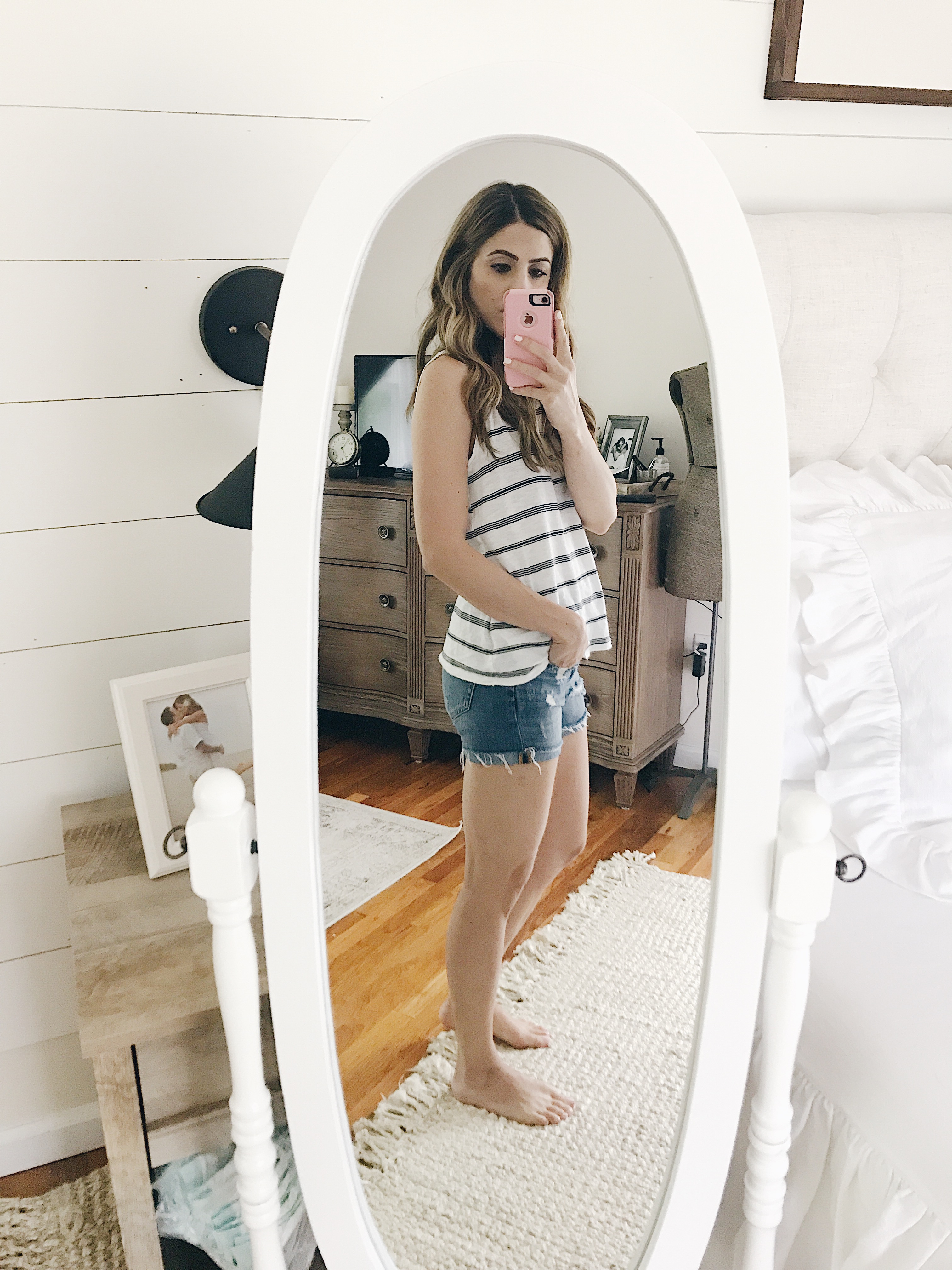 A full review of the Best Mom Shorts, including information on rise, inseam, and photos to show fit! Including a review of Abercrombie's Denim Boyshorts.