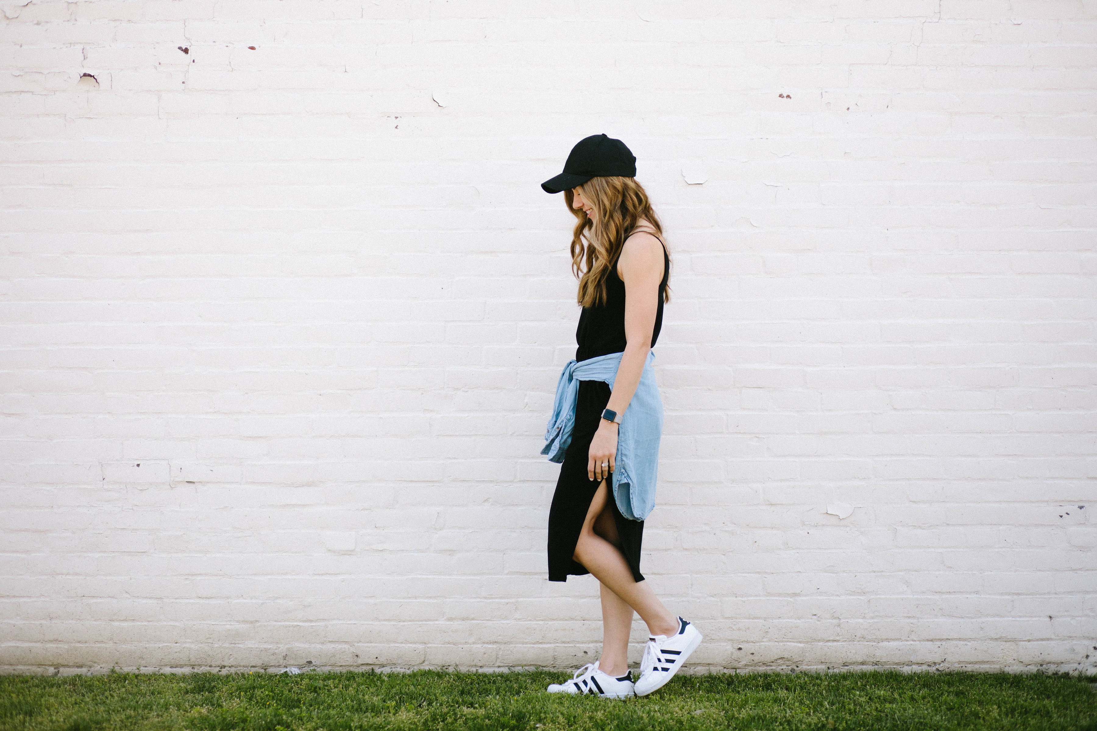 Best Mom Sneakers & How to Style Them Lauren McBride