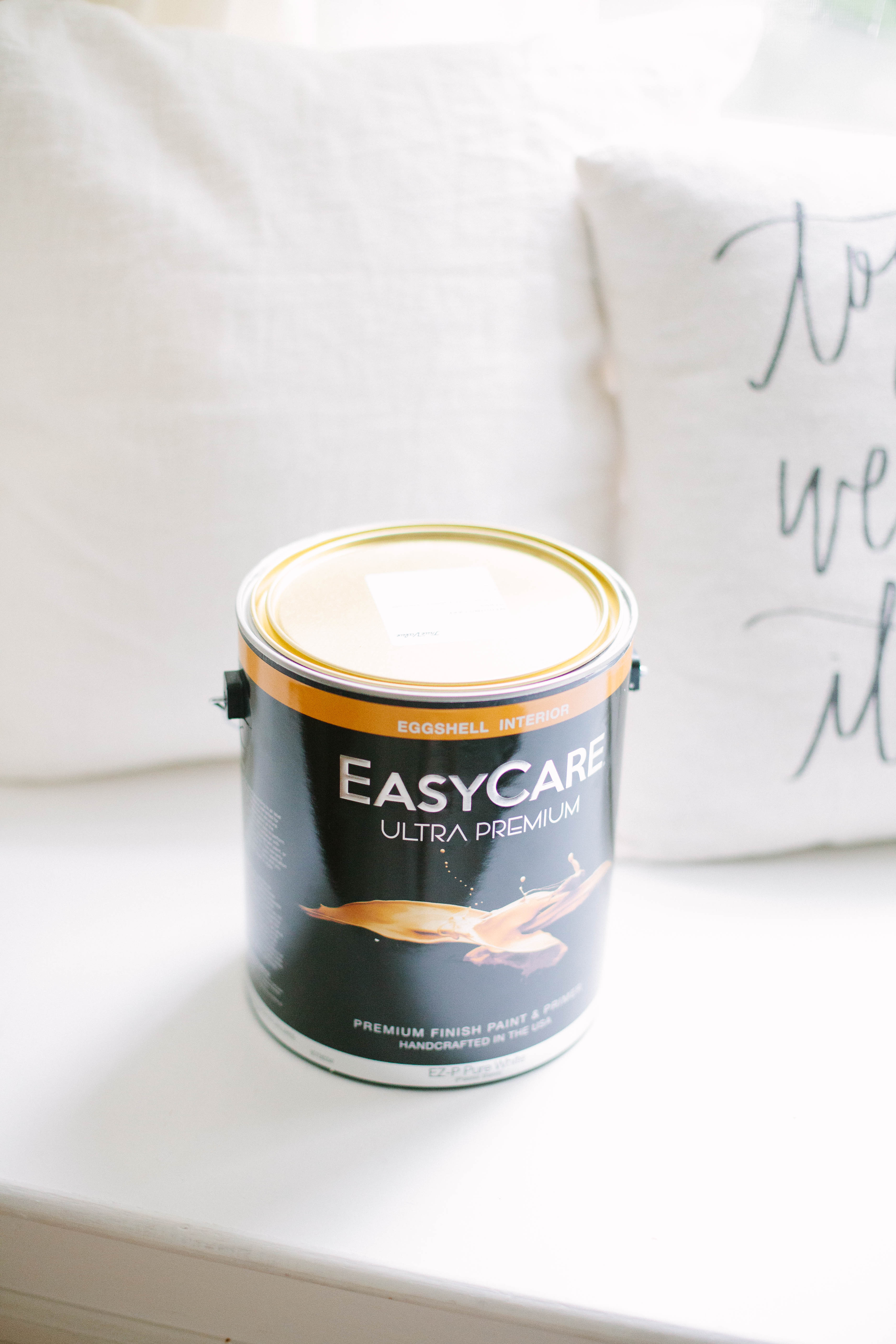 Having trouble deciding on a paint color? Check out this post on 5 Benefits of Having White Walls and why they're the best color for the space! True Value's new EasyCare paint line makes keeping them clean easy!