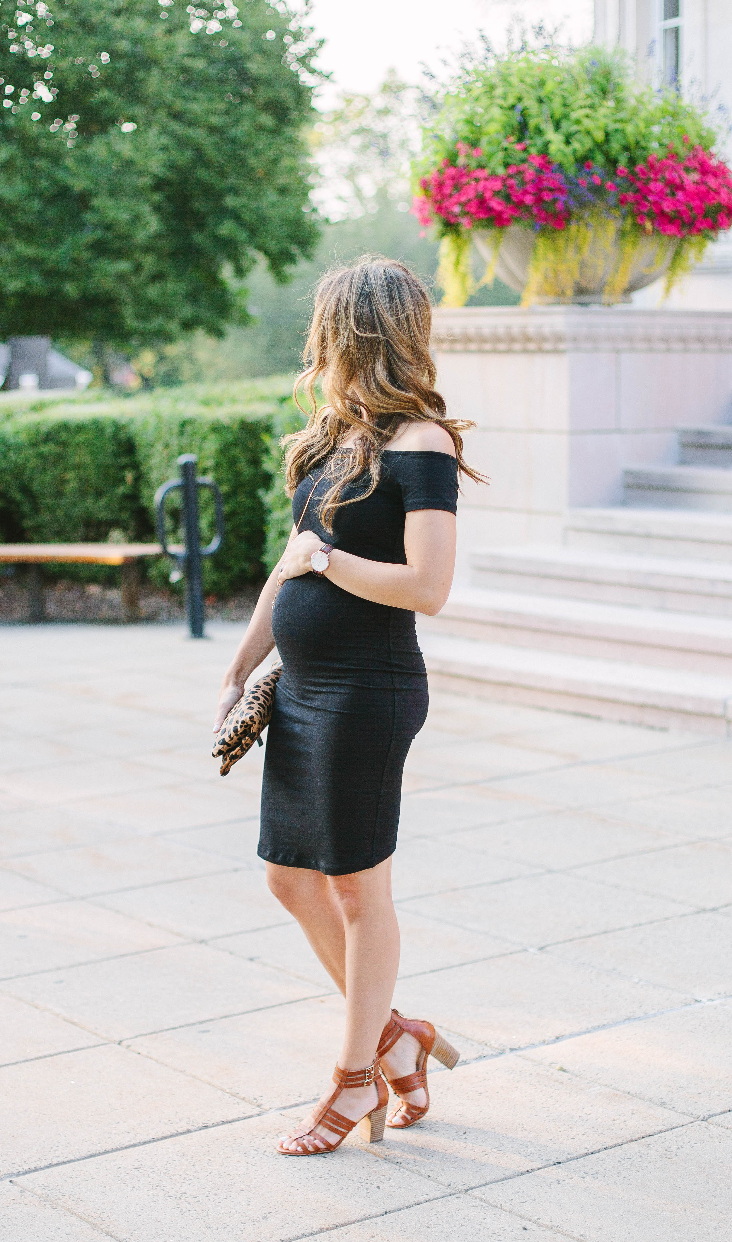 In the outlet style black dress