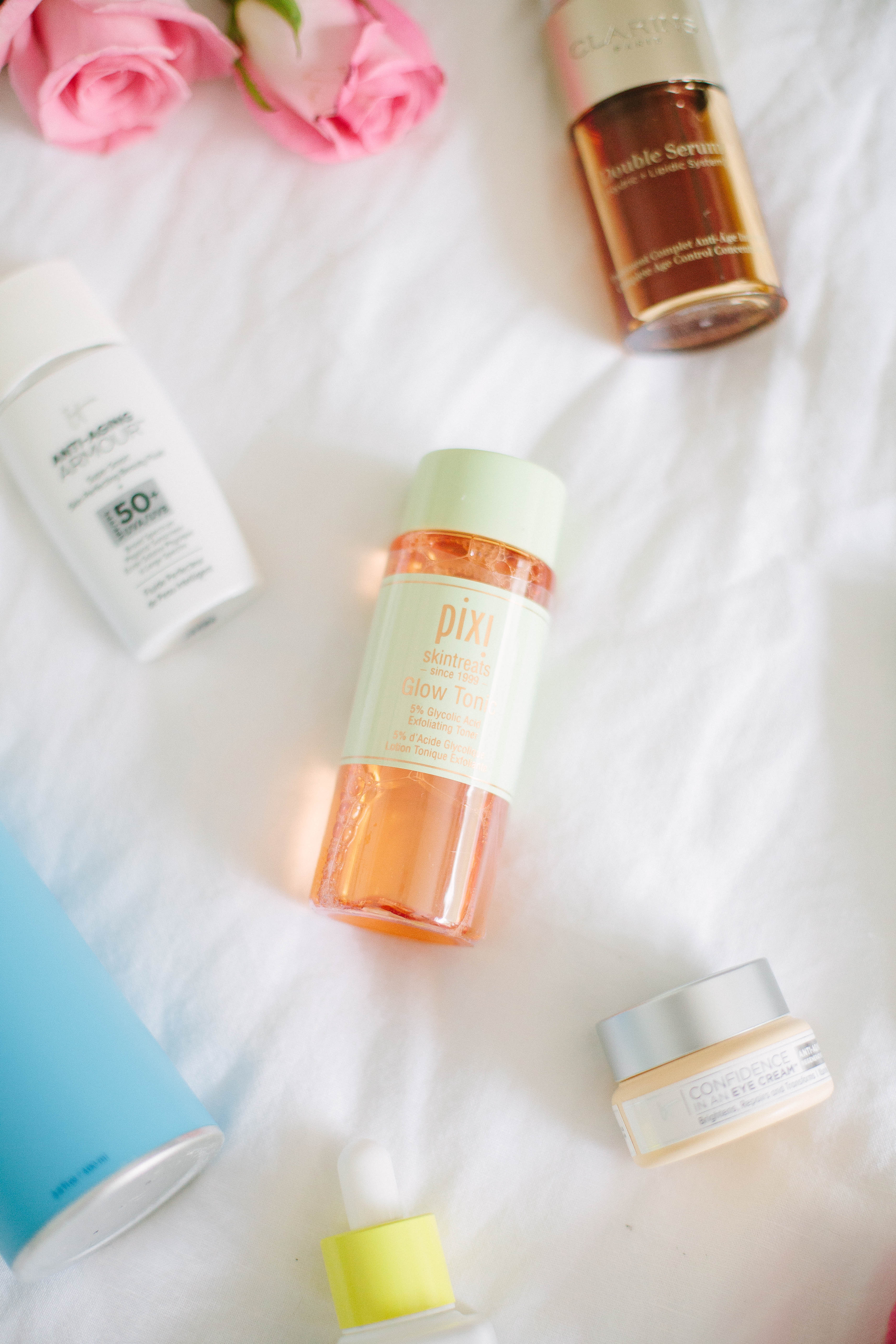 Pregnant and wondering what skincare products are safe to use? Check out this Safe for Pregnancy Skincare Routine and tips on what to look for in products!