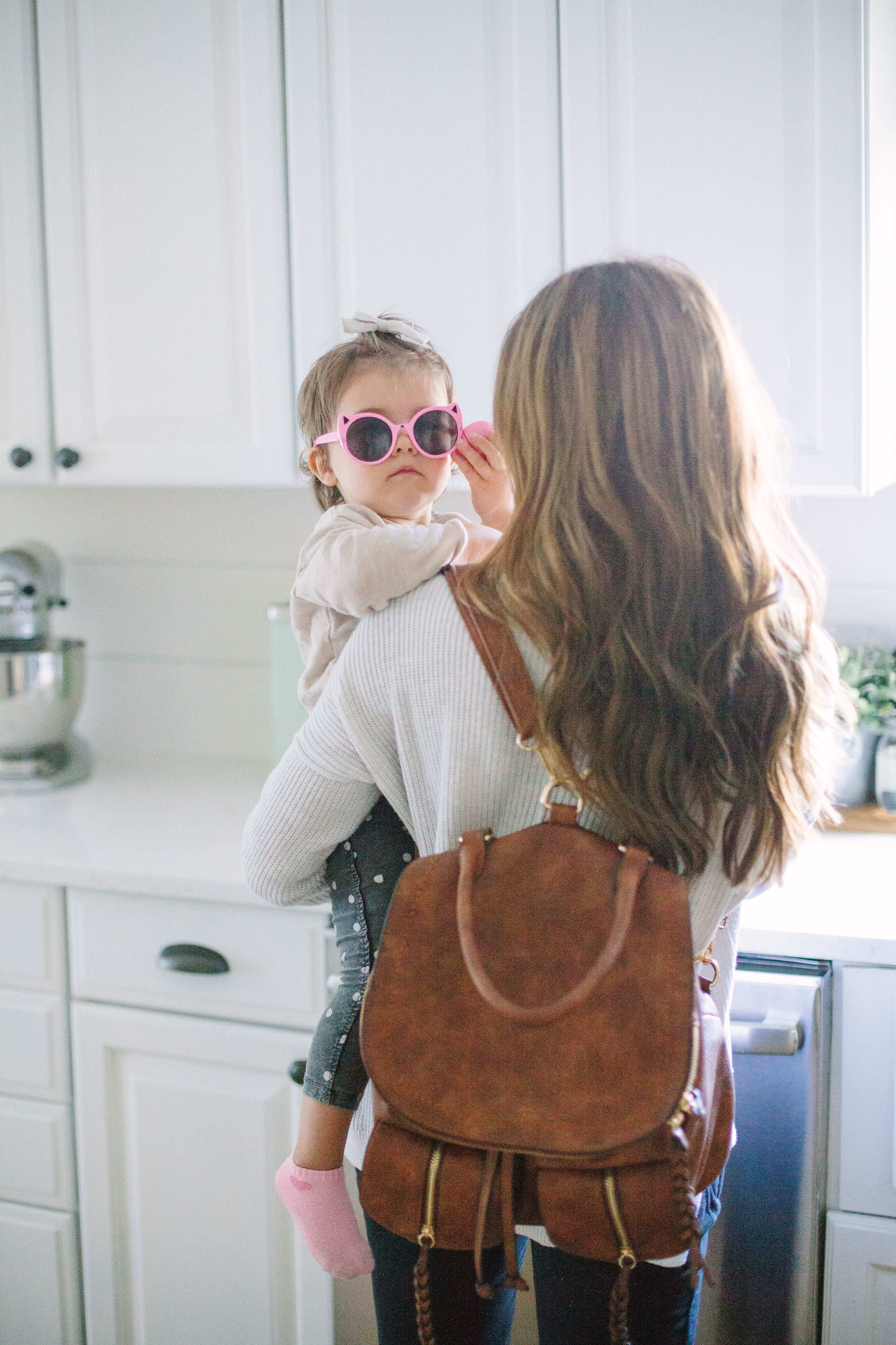 These basic mom bag essentials are the top products I carry around with me daily!