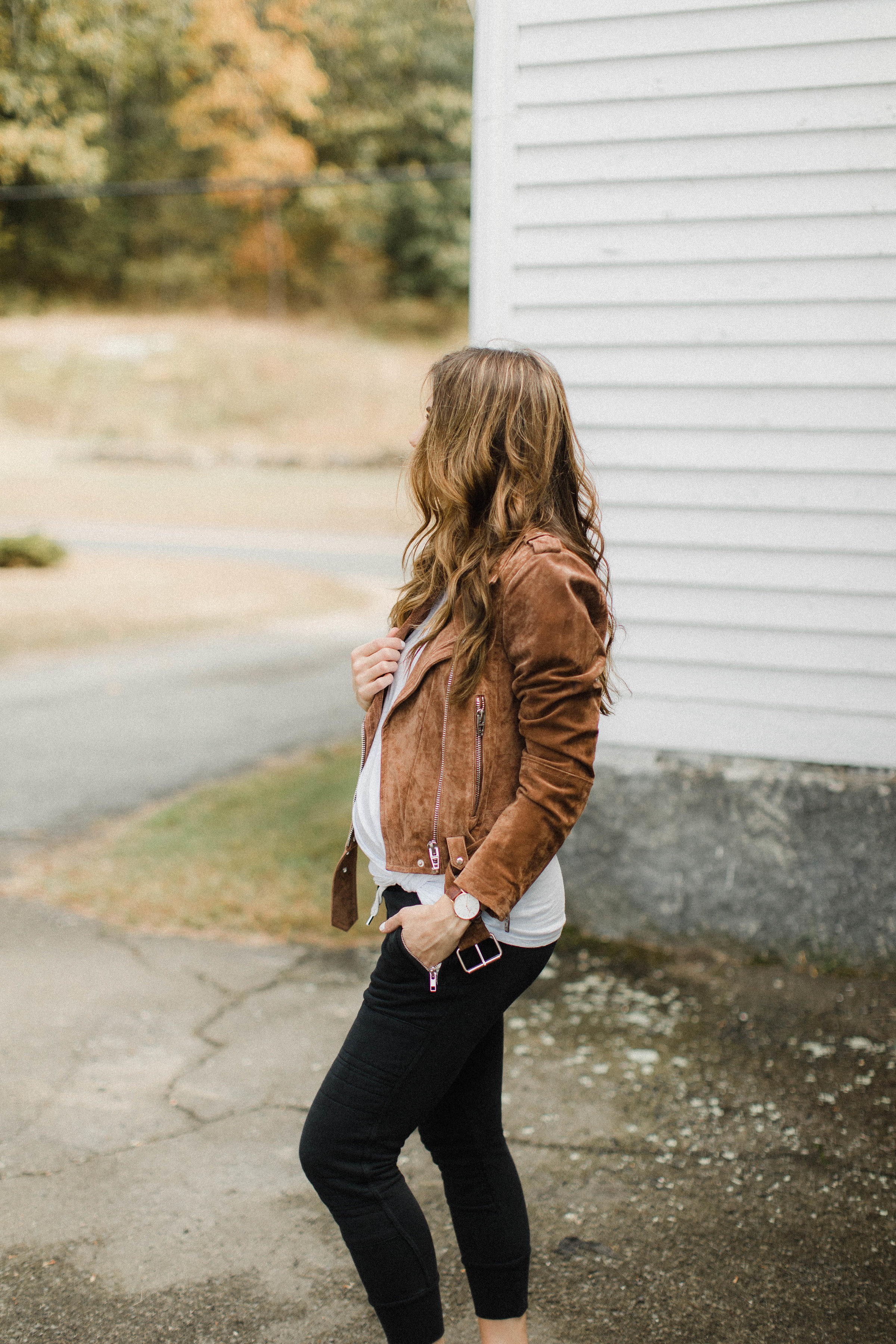 Life and style blogger Lauren McBride shares her tips on How to Style Jogger Pants for Fall including outfit ideas and styling tips.