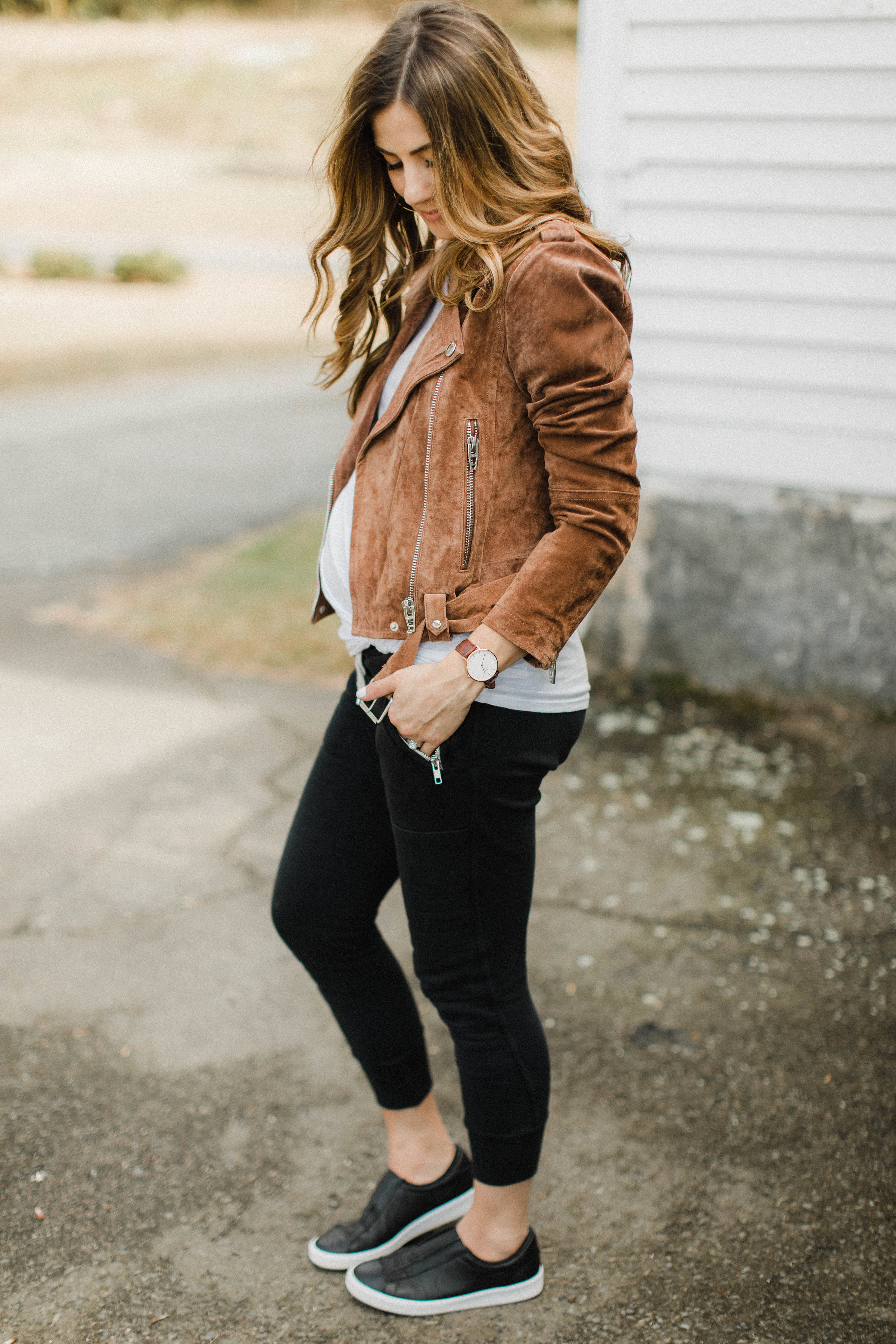 Life and style blogger Lauren McBride shares her tips on How to Style Jogger Pants for Fall including outfit ideas and styling tips.