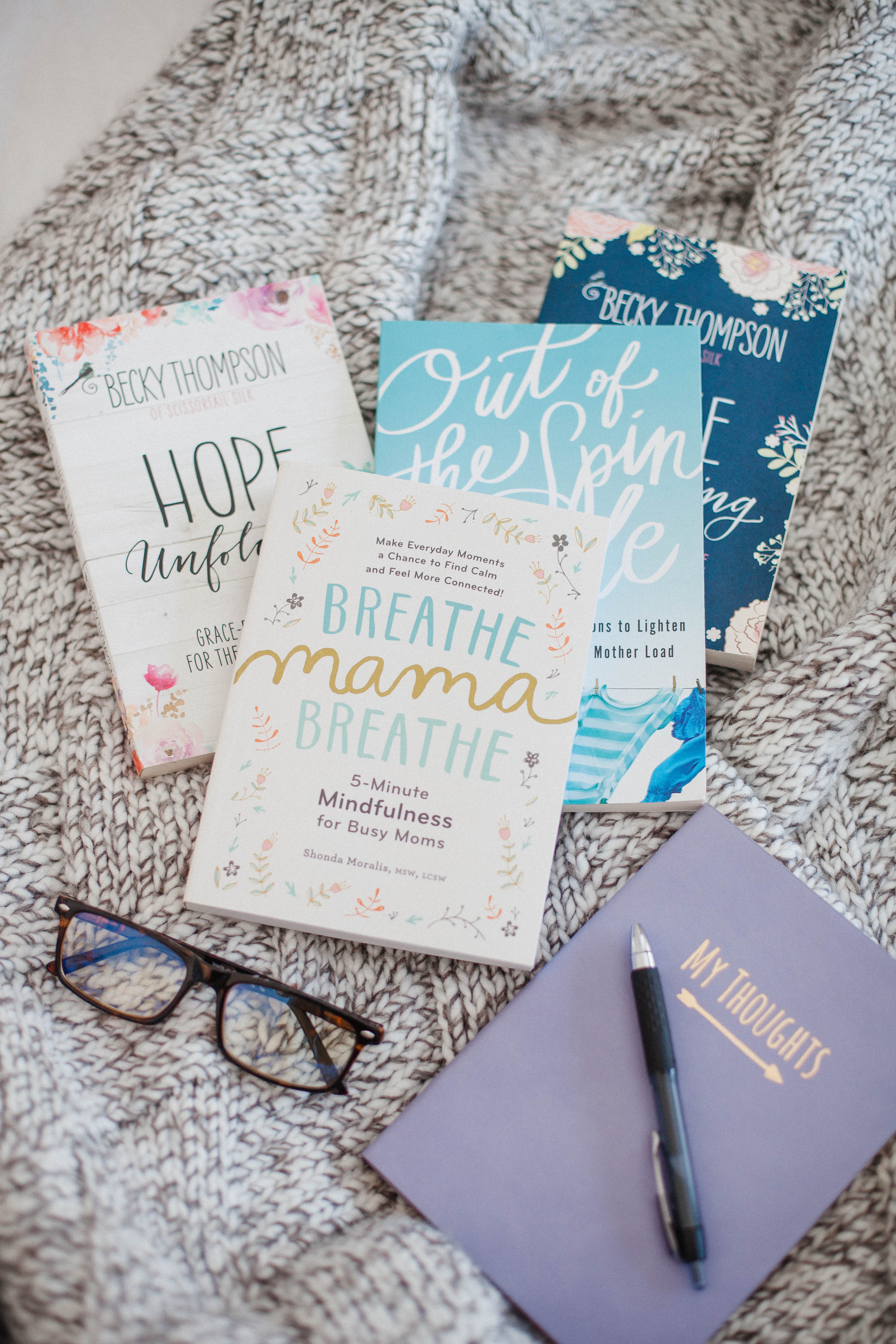 Life and Style blogger Lauren McBride shares her goals for the New Year and the announcement of a fun motherhood book club.