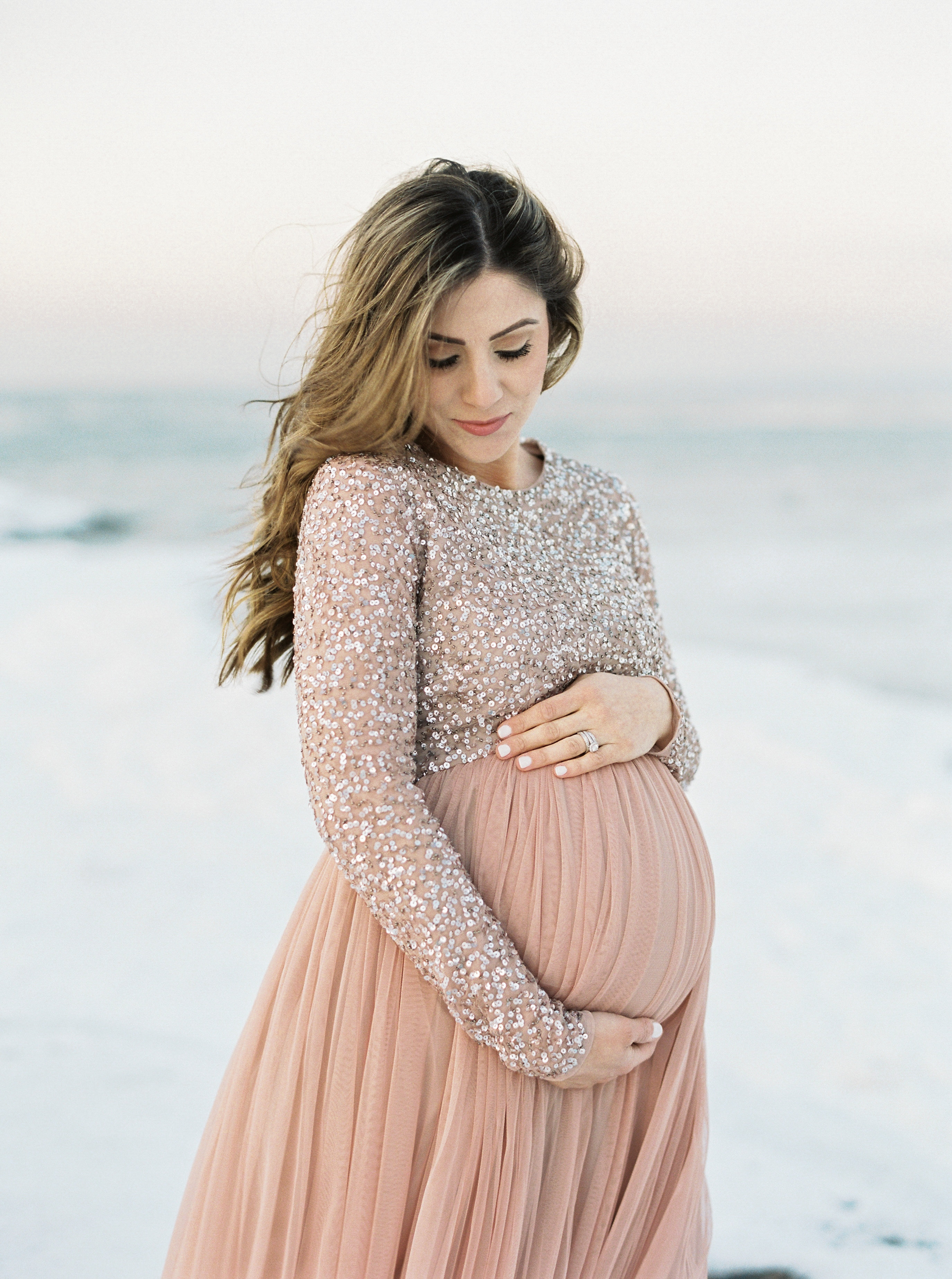 maternity shoot dresses