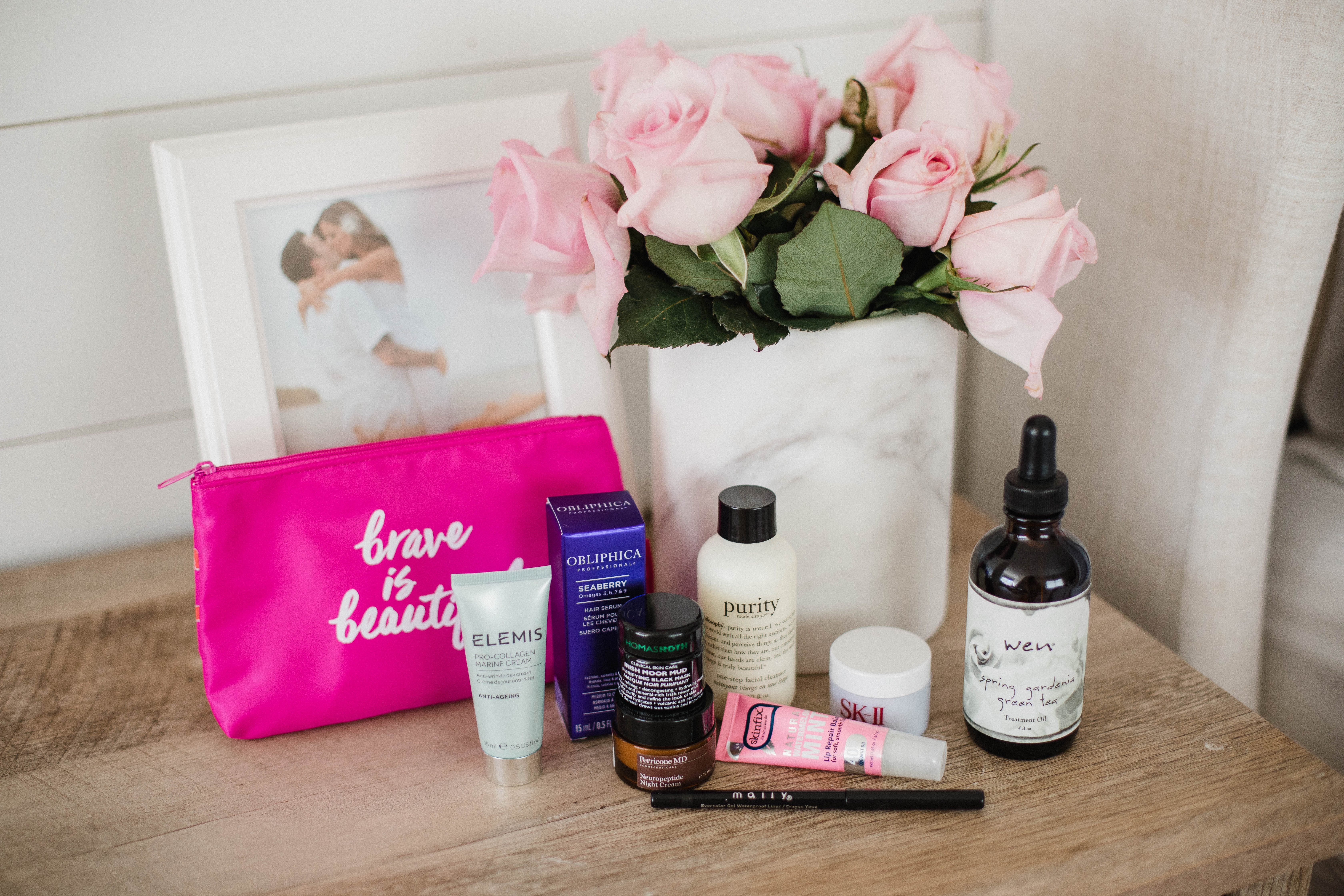 Life and style blogger Lauren McBride shares 8 must have products for spring, including a variety of skincare and beauty products. 
