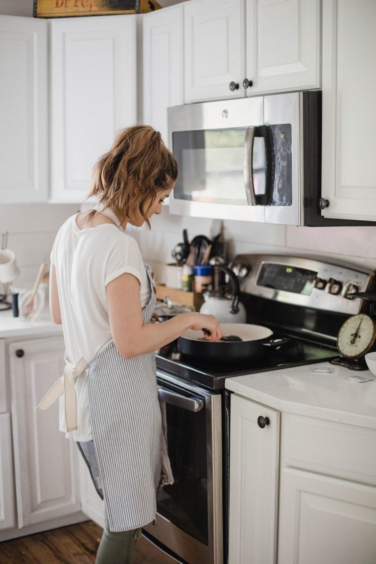 One Tip for a Stress-Free Meal Time - Lauren McBride