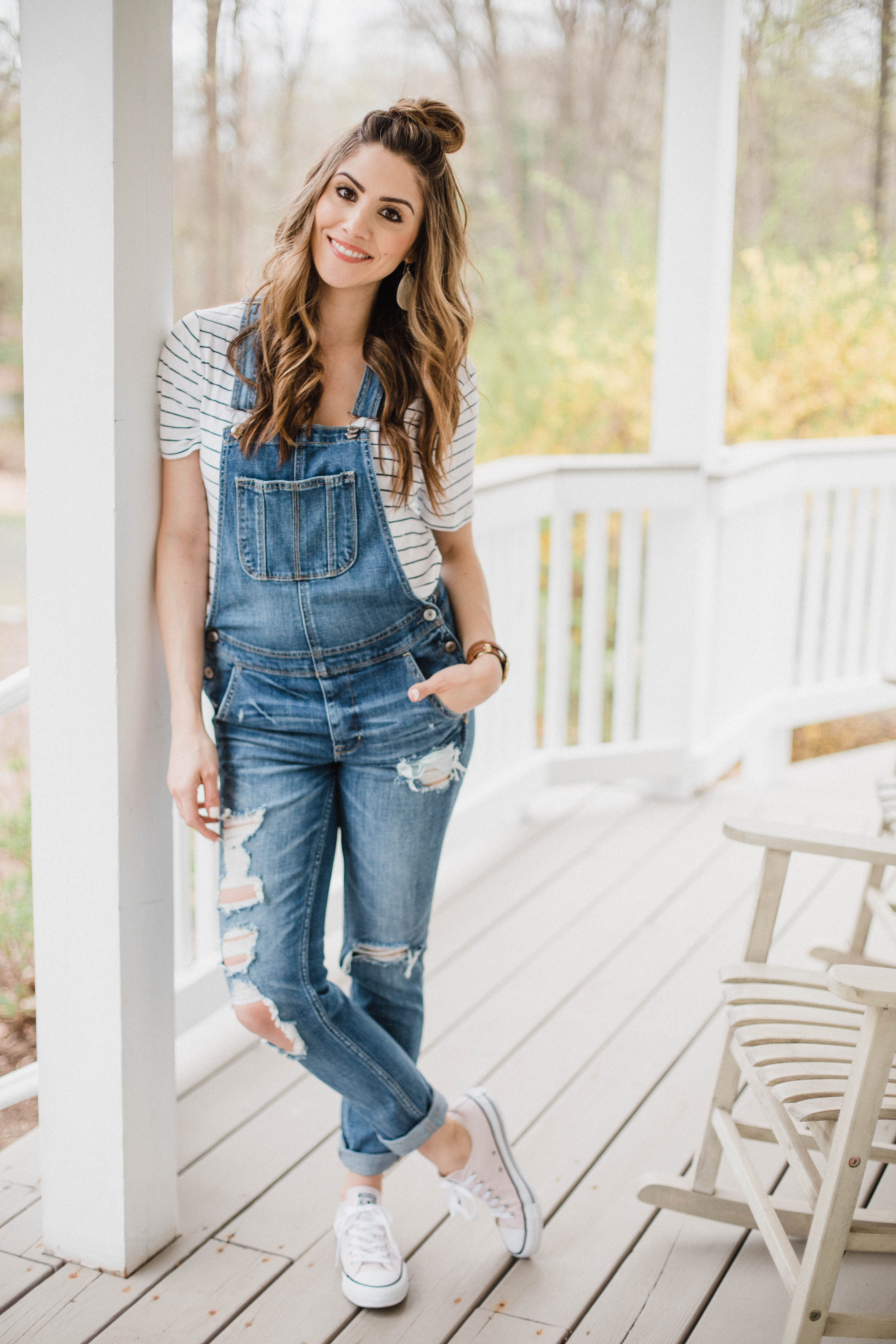 Life and style blogger Lauren McBride shares How to Style Converse Sneakers three ways, and why they're a staple item in your wardrobe year round.