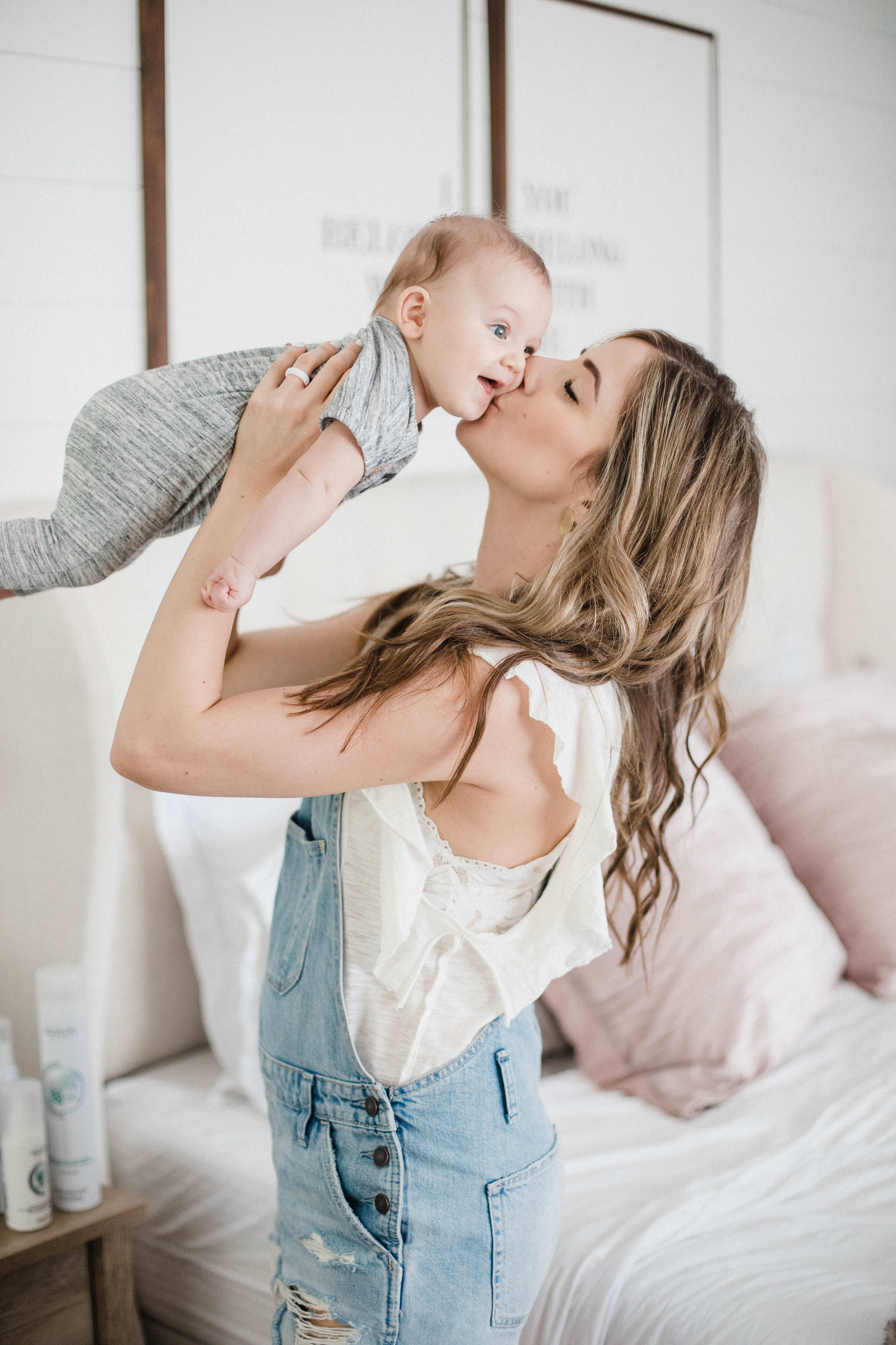 Life and style blogger Lauren McBride shares the Best Styling Products for Postpartum Hair loss featuring products from Nioxin.