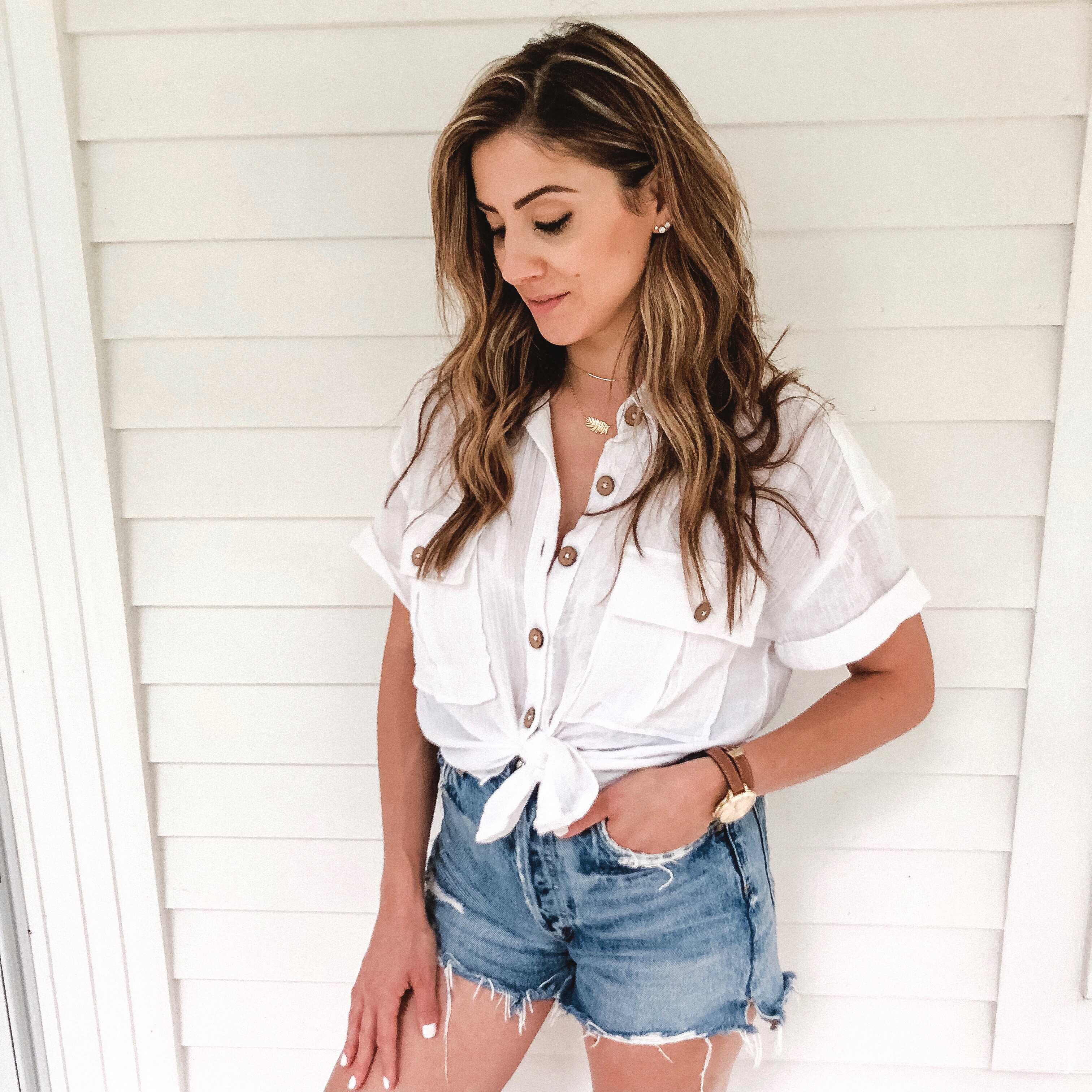 Connecticut life and style blogger Lauren McBride shares summer basics under $100 including staple wardrobe pieces that are versatile and will carry into the next season.