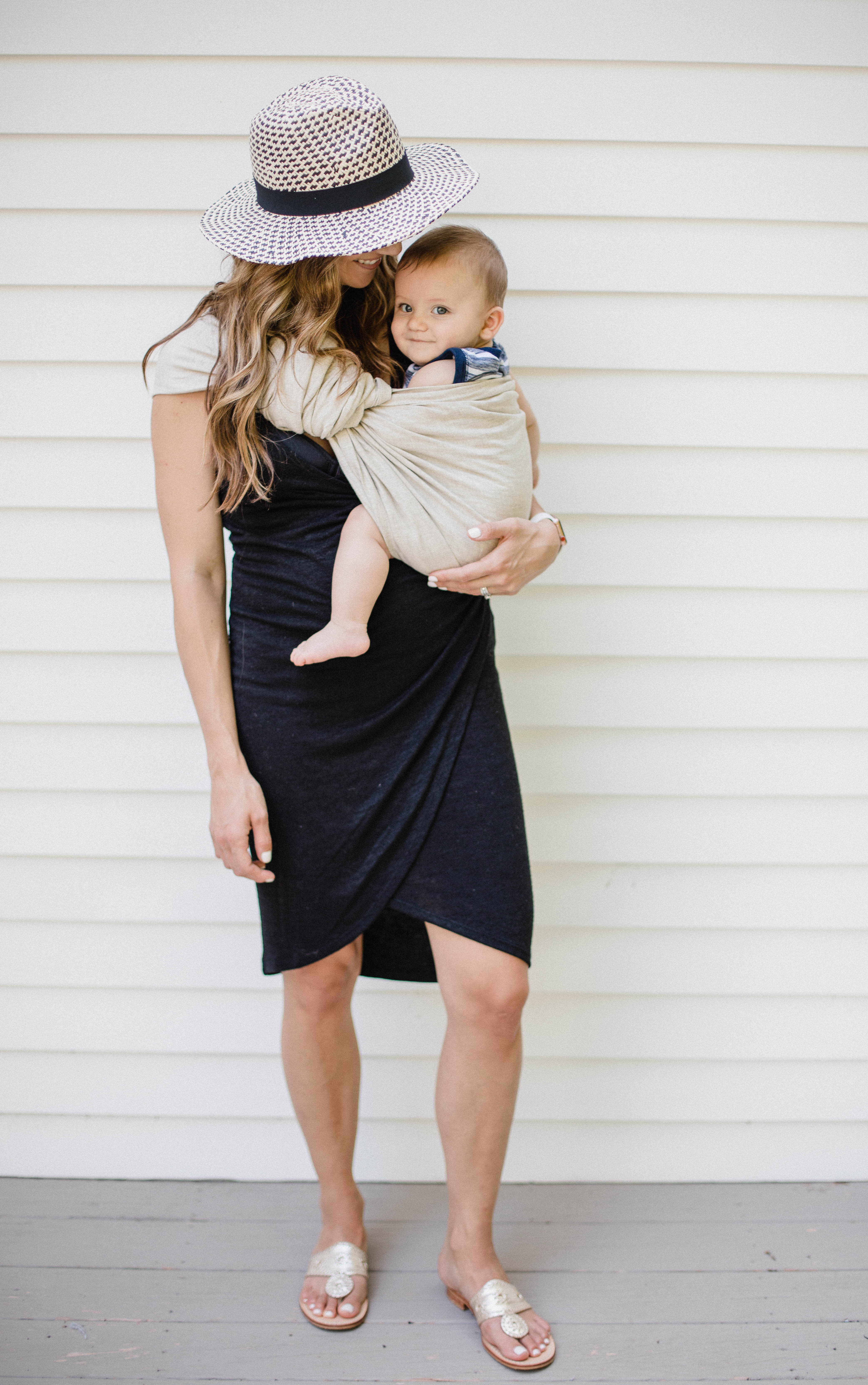 Connecticut life and style blogger Lauren McBride shares the Best Baby Carriers for babies ages newborn to toddlerhood and the various features each offers. 