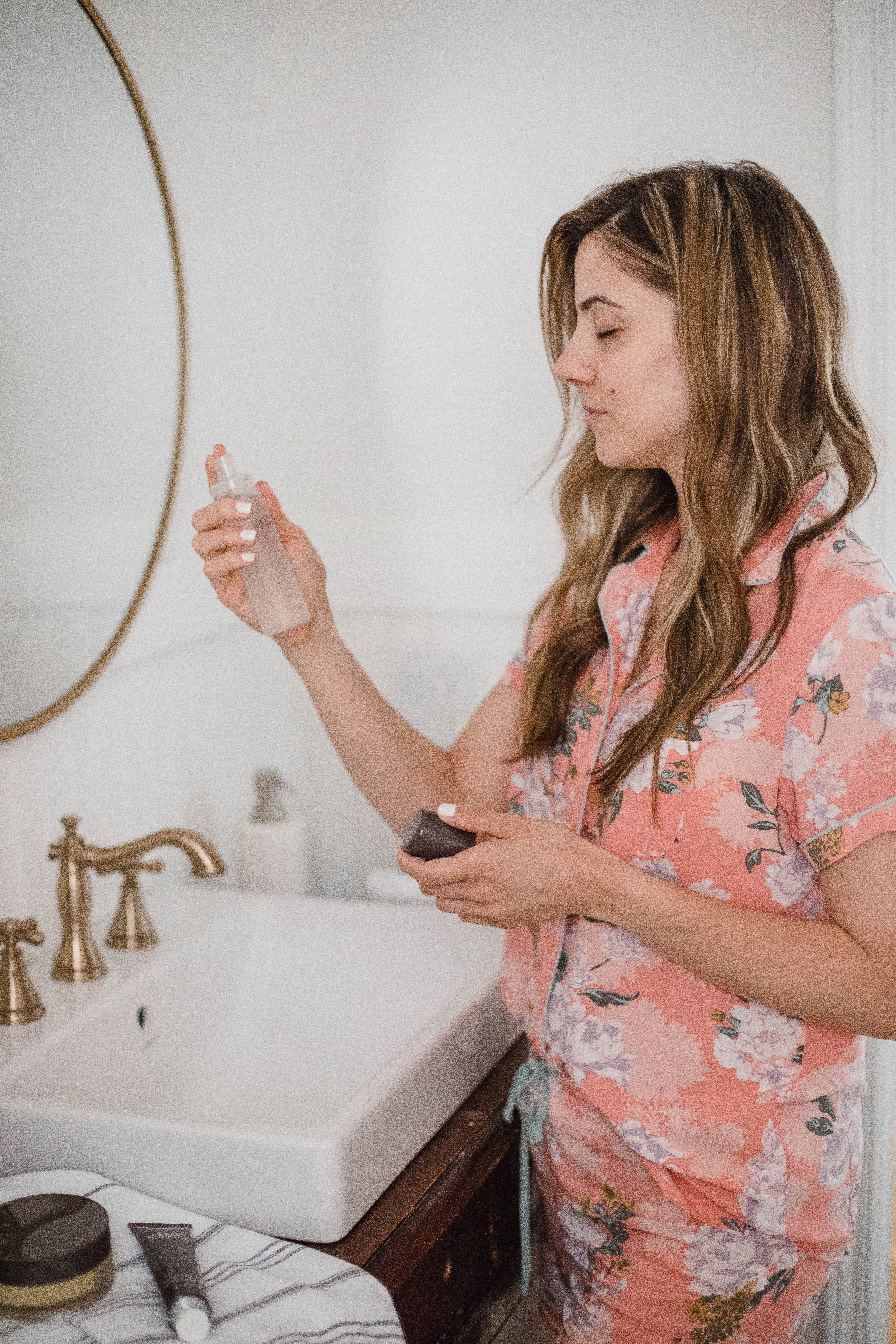 Connecticut life and style blogger Lauren McBride shares her favorite Colleen Rothschild skincare products, as well as a coupon code for her 4th of July sale.