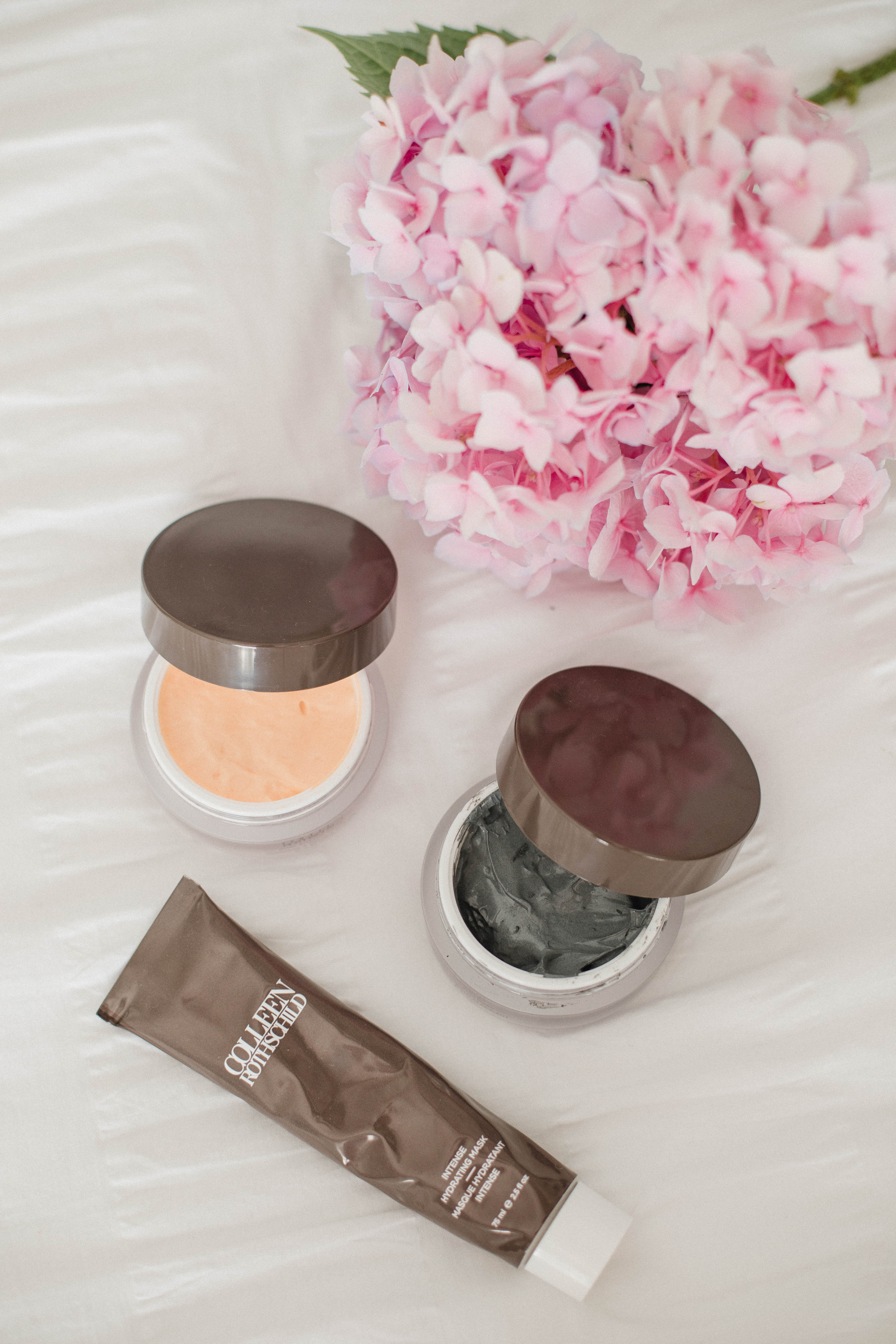 Connecticut life and style blogger Lauren McBride shares her favorite Colleen Rothschild skincare products, as well as a coupon code for her 4th of July sale.