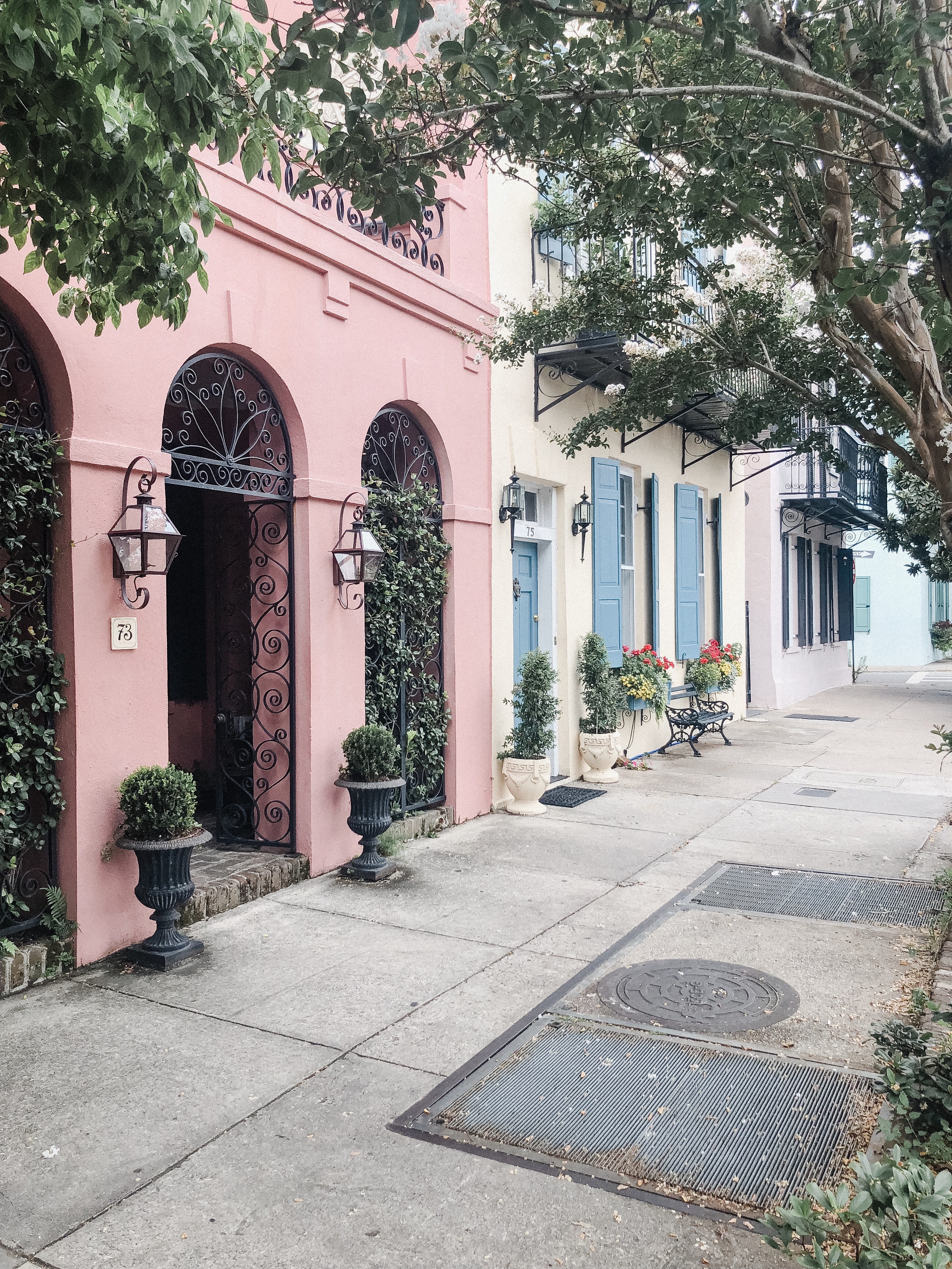 Connecticut life and style blogger Lauren McBride shares her Charleston Weekend Family Travel Guide featuring the best places to stay, eat, and activities to do with a young family.