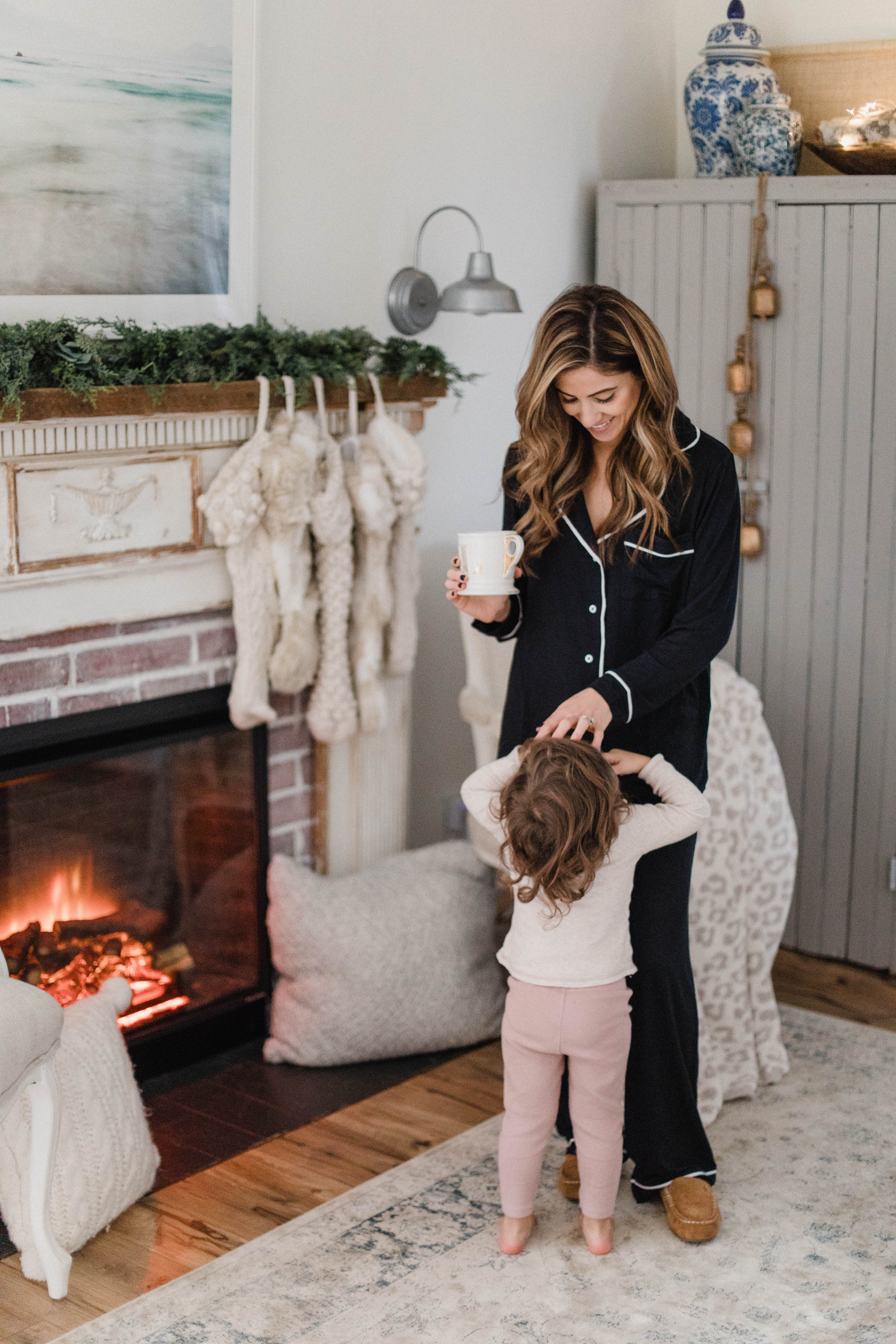 Connecticut life and style blogger Lauren McBride shares Cozy Gifts with QVC including picks from Barefoot Dreams, Koolaburra by Ugg, and more. Featuring gifts in a variety of prices!