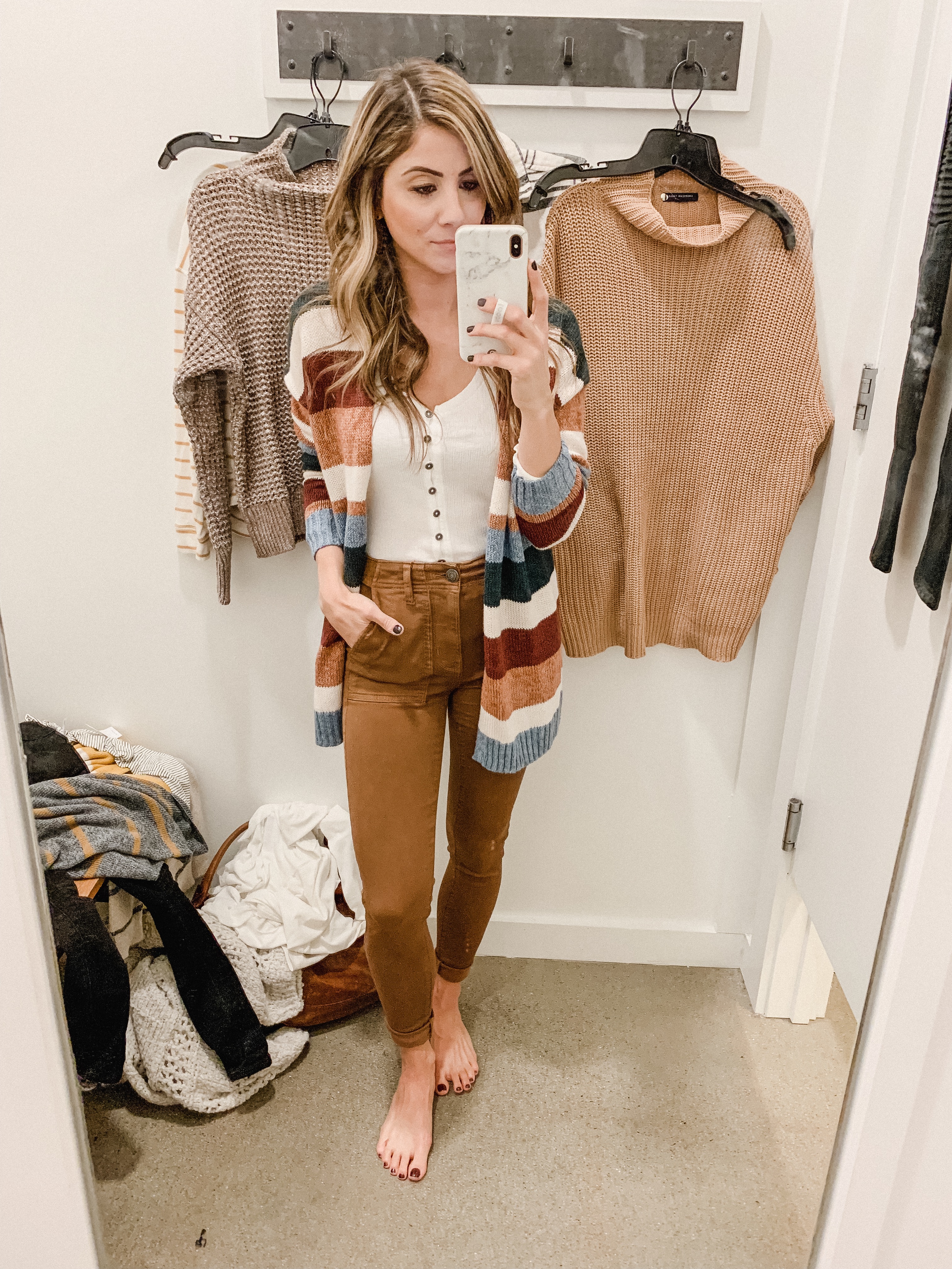 Connecticut life and style blogger Lauren McBride shares her November American Eagle Outfitters try-on featuring layered, cozy options. 