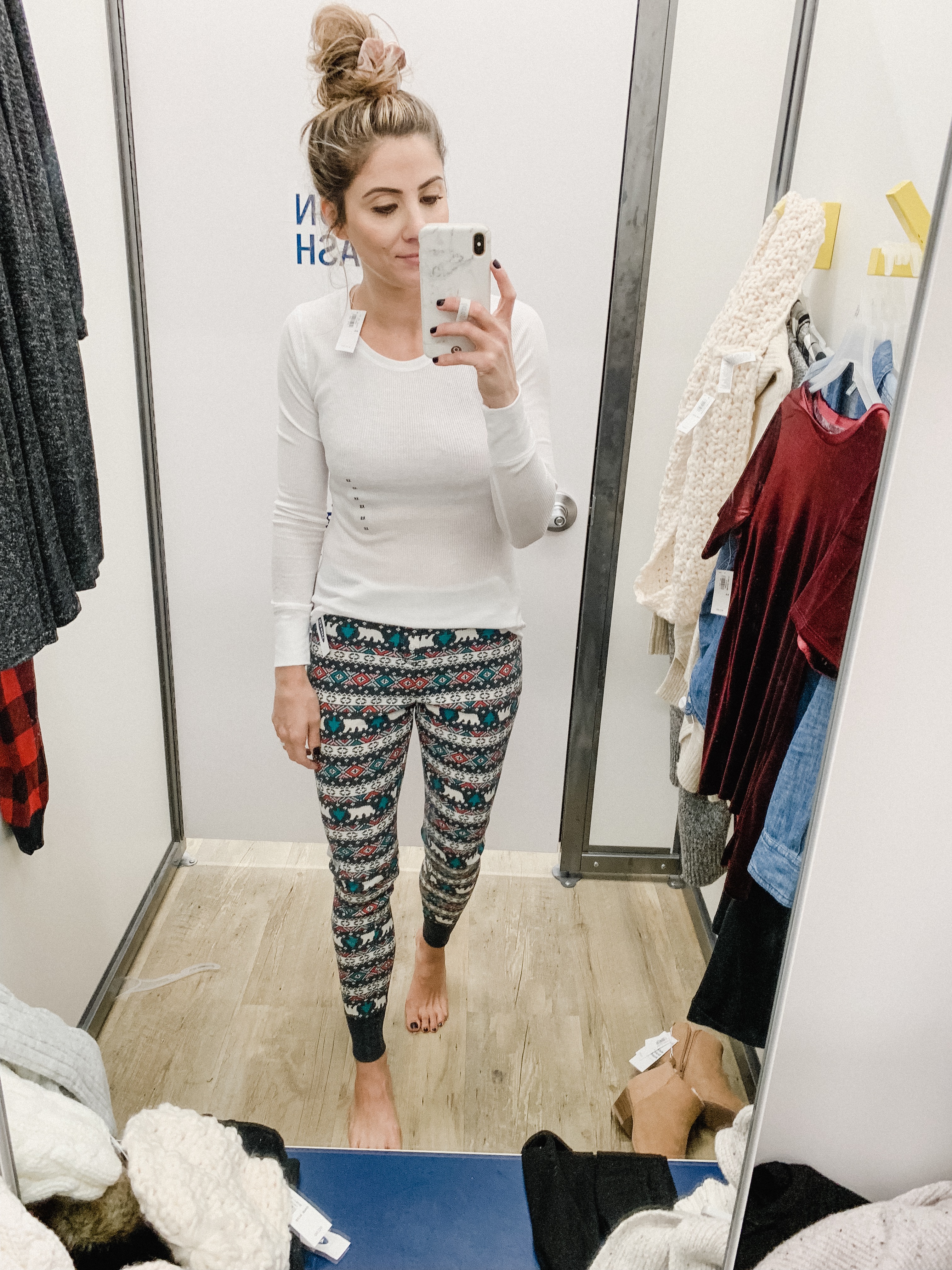 Connecticut life and style blogger Lauren McBride shares a November Old Navy Try On session featuring holiday ready casual and dressier looks!