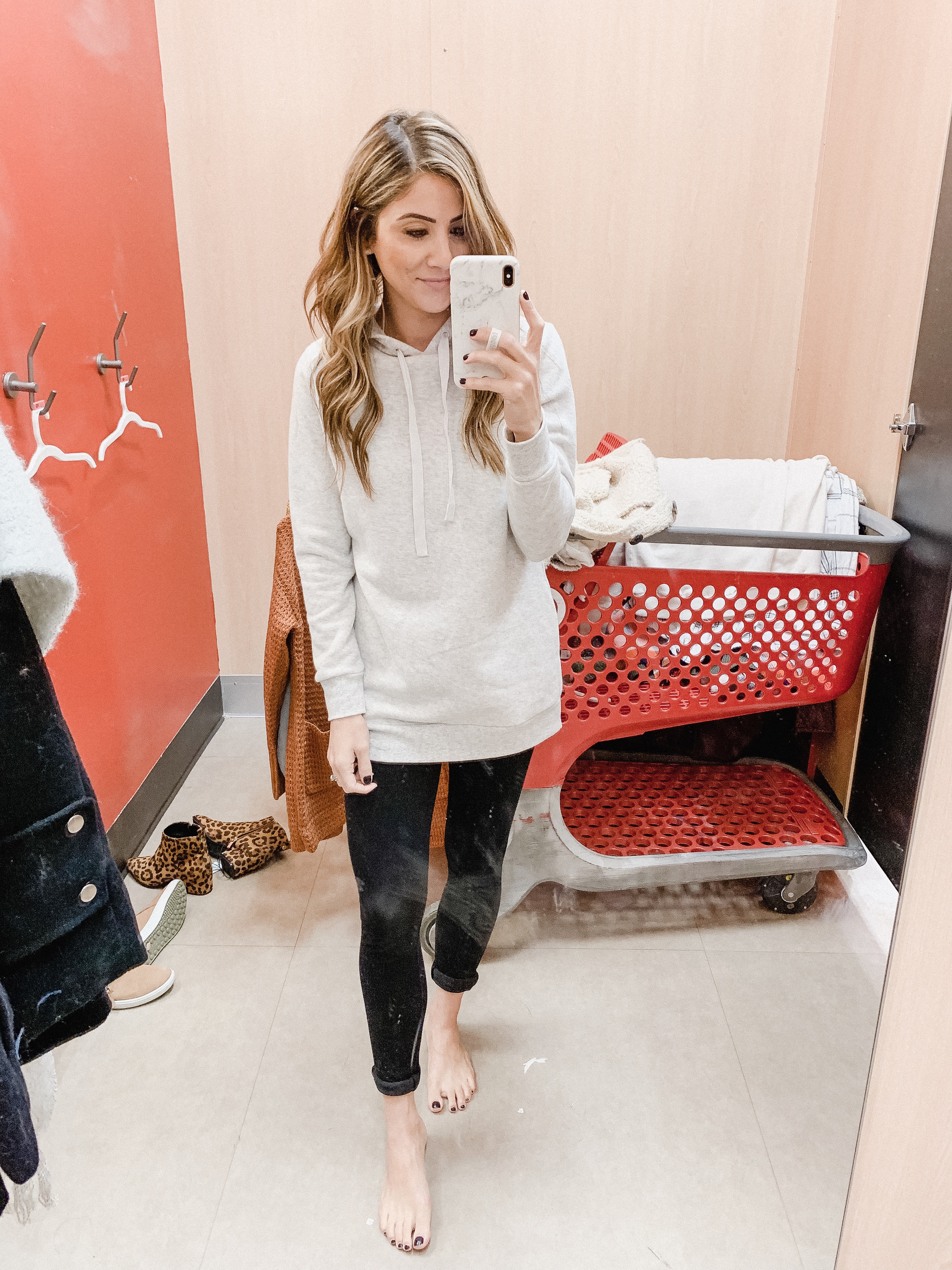 Connecticut life and style blogger Lauren McBride shares a Target Try-On featuring casual and dressy holiday outfit ideas.