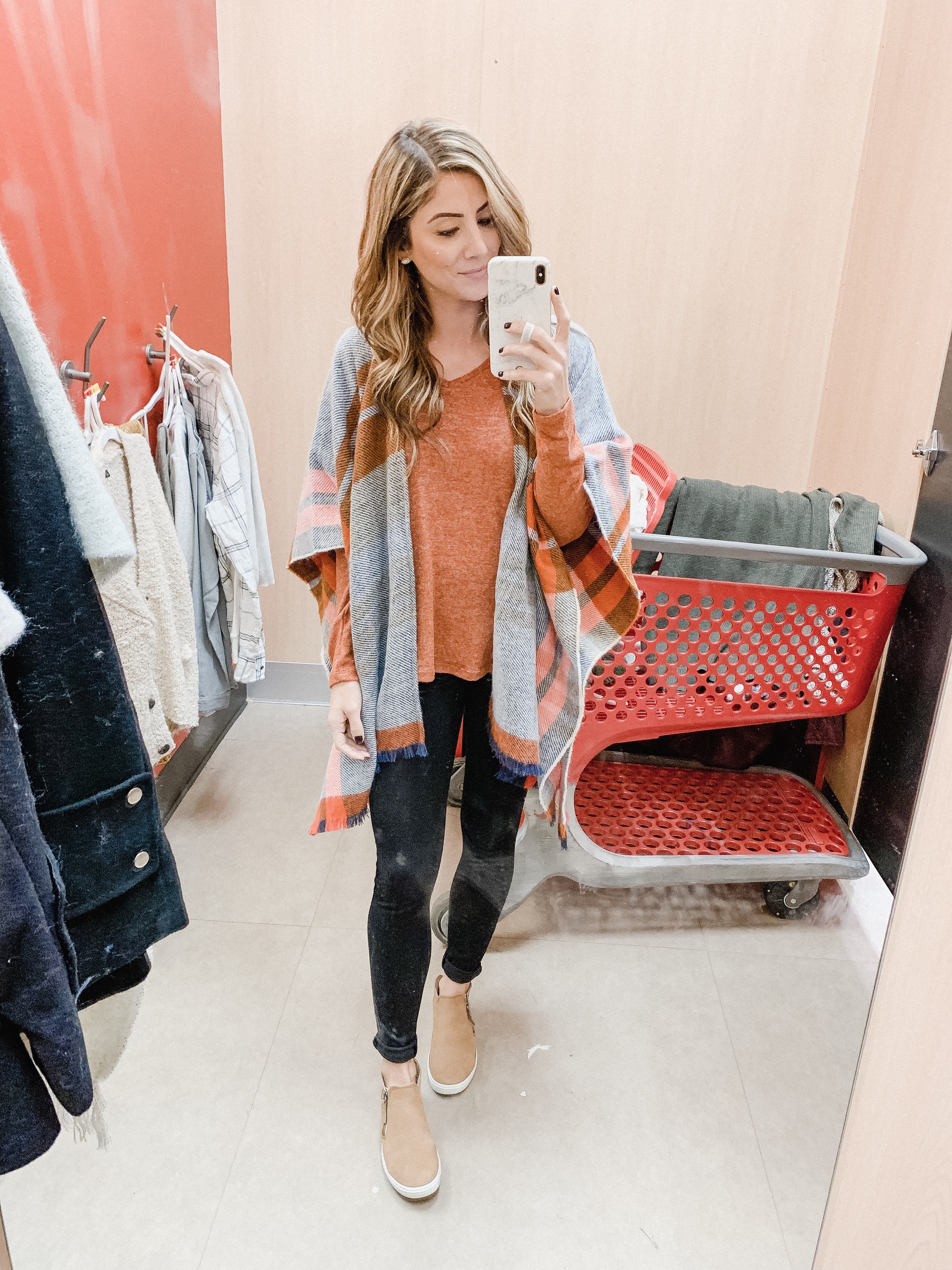 Connecticut life and style blogger Lauren McBride shares a Target Try-On featuring casual and dressy holiday outfit ideas.