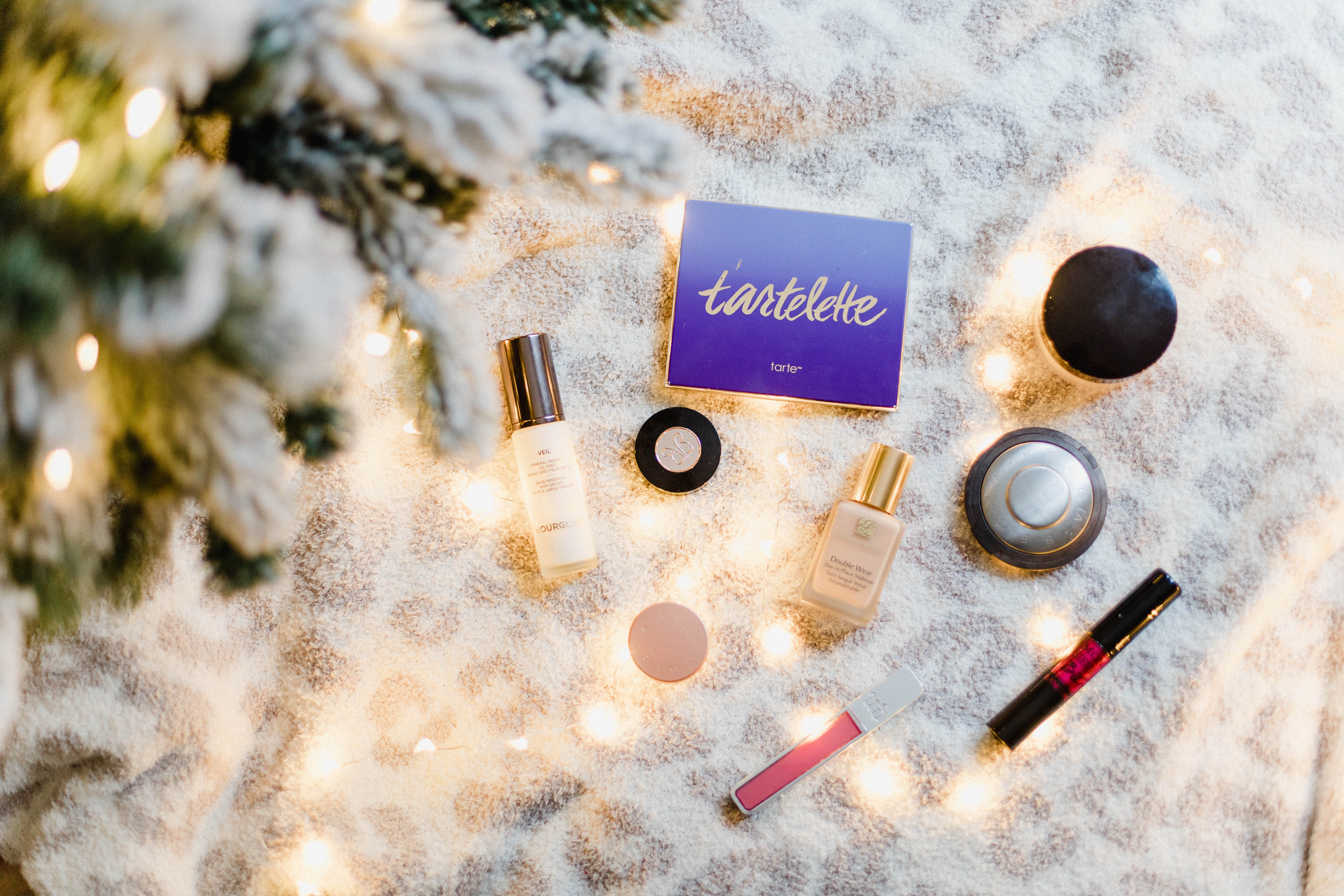 Connecticut life and style blogger Lauren McBride shares her favorite picks from the Sephora Holiday Bonus Beauty Insider Event, featuring makeup and skincare options.