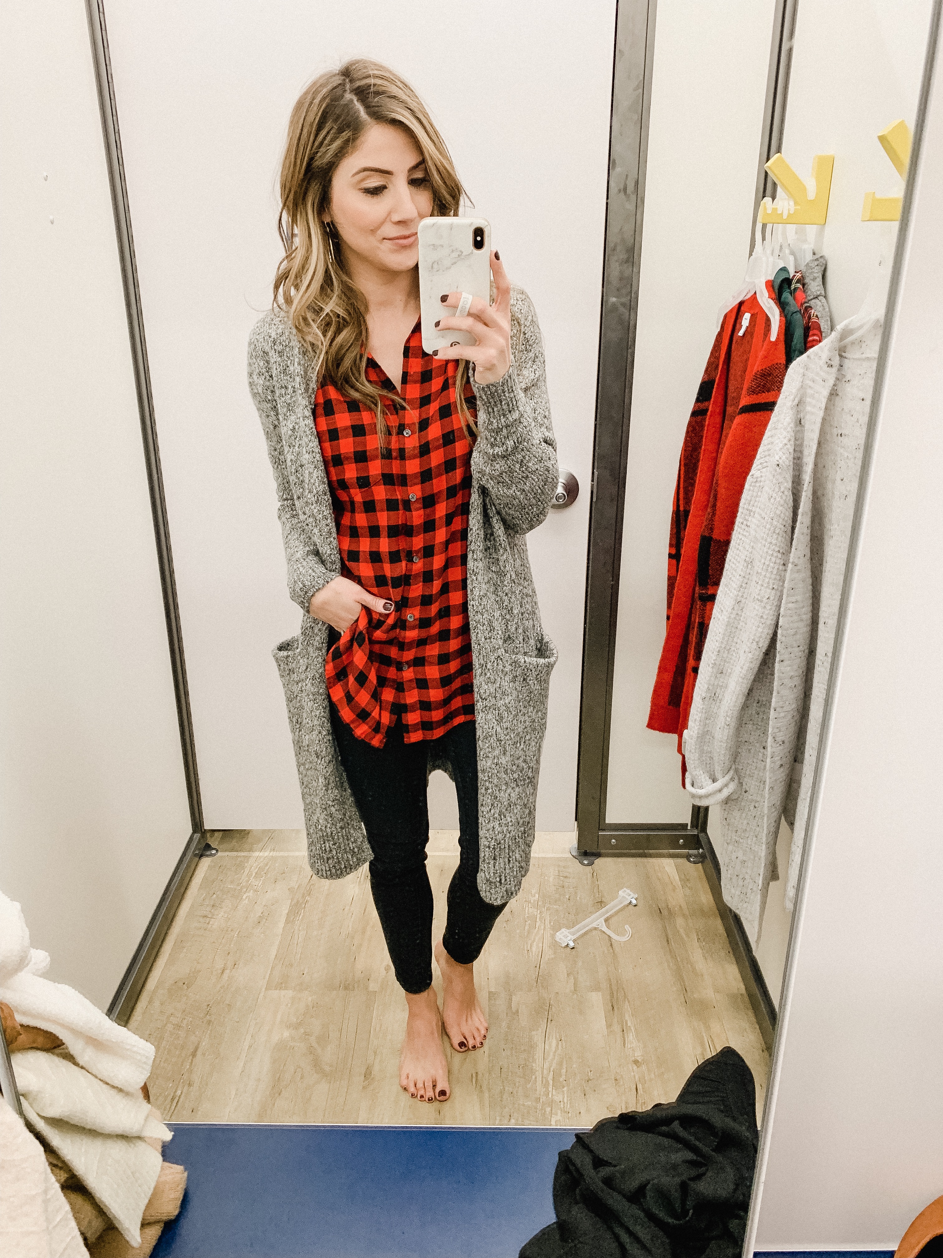Connecticut life and style blogger Lauren McBride shares a December Old Navy Try On featuring holiday ready looks for the whole family. 