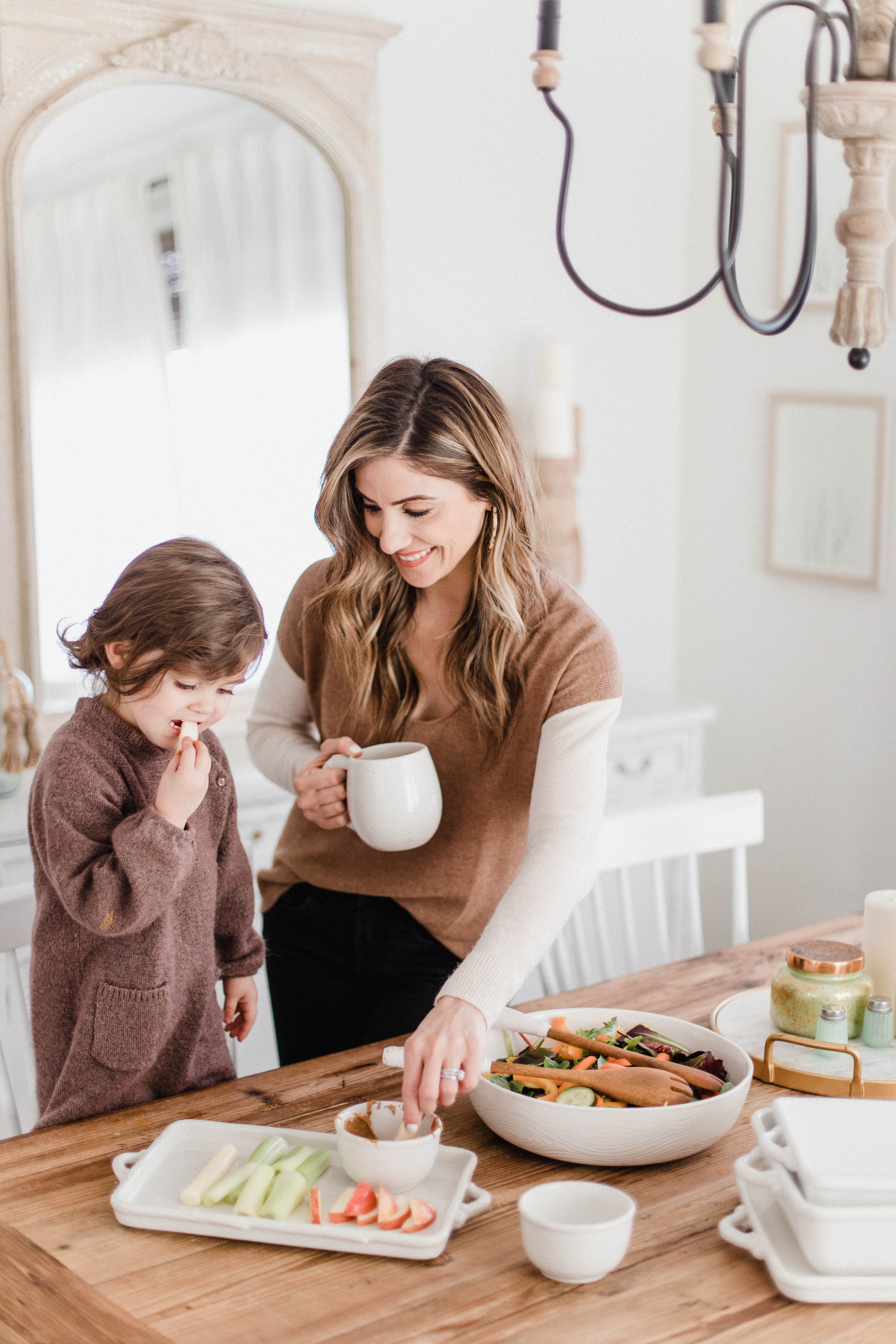 Connecticut life and style blogger Lauren McBride shares about the Woodland Collection by Tara at Home on QVC - a neutral bakeware set.