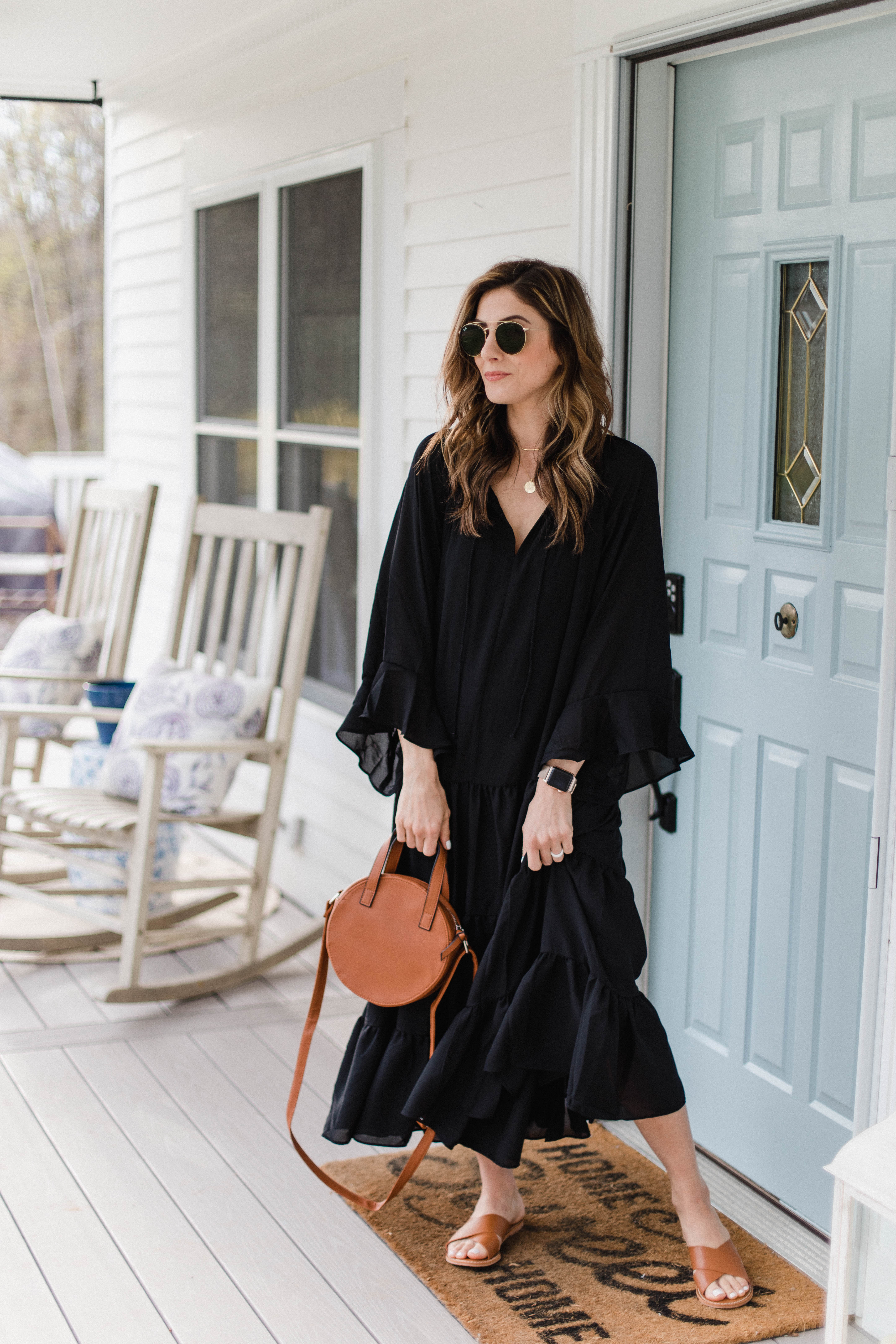 Connecticut life and style blogger Lauren McBride shares 3 spring wardrobe essentials that are budget friendly and versatile!