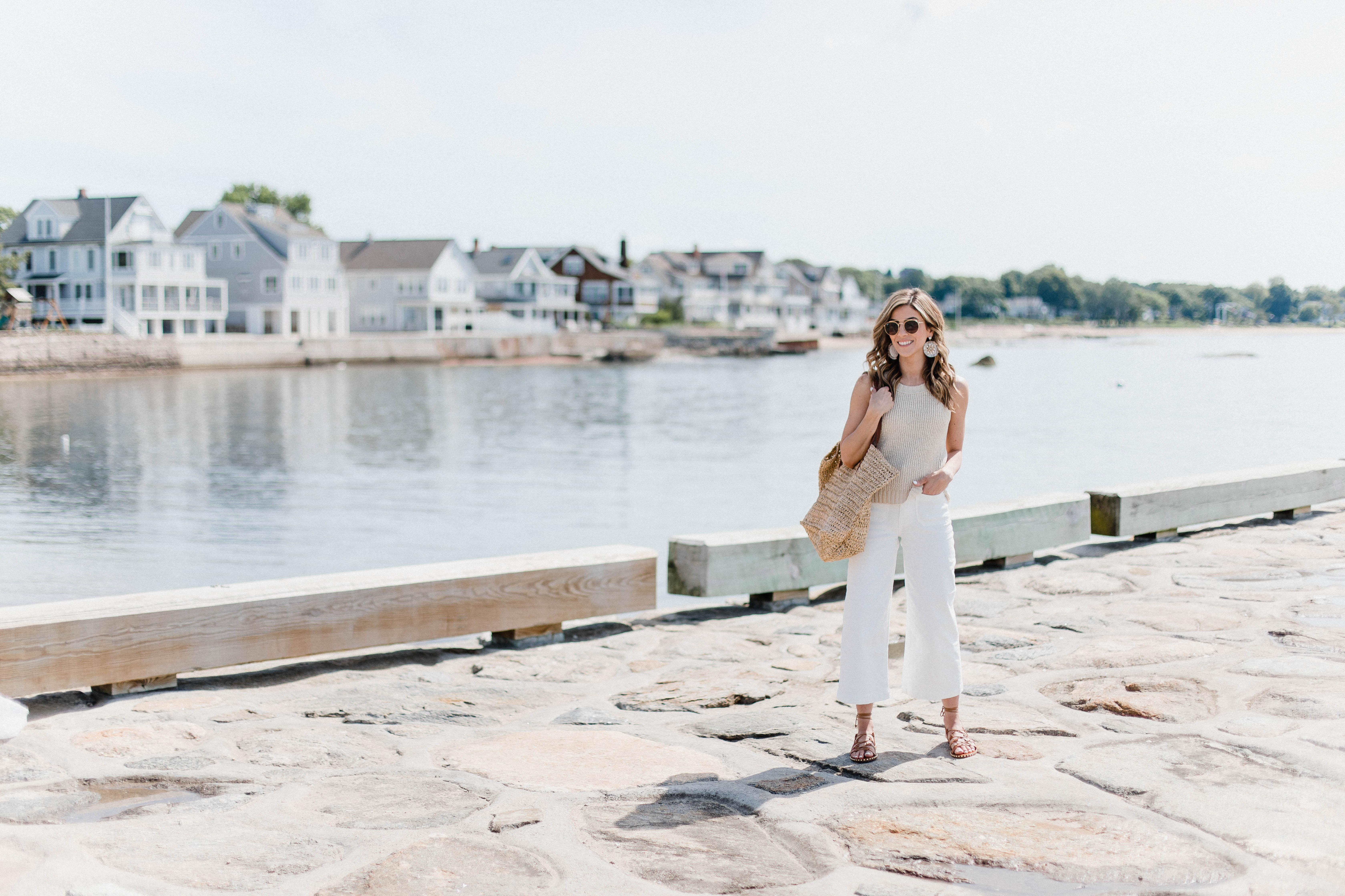 Connecticut life and style blogger Lauren McBride shares Summer Essentials with J.Crew featuring a complete head to toe outfit with versatile wardrobe items.