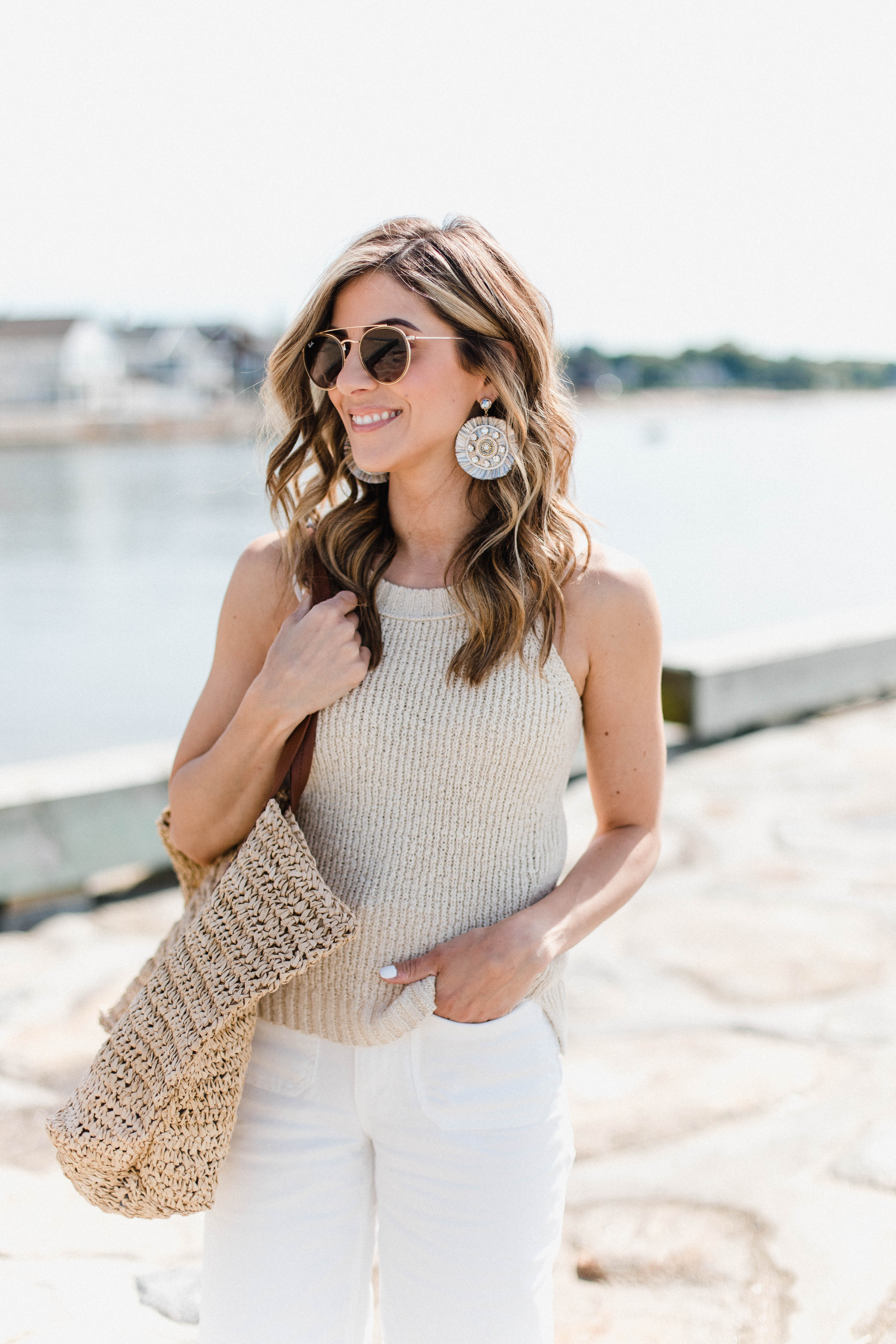 Connecticut life and style blogger Lauren McBride shares Summer Essentials with J.Crew featuring a complete head to toe outfit with versatile wardrobe items.