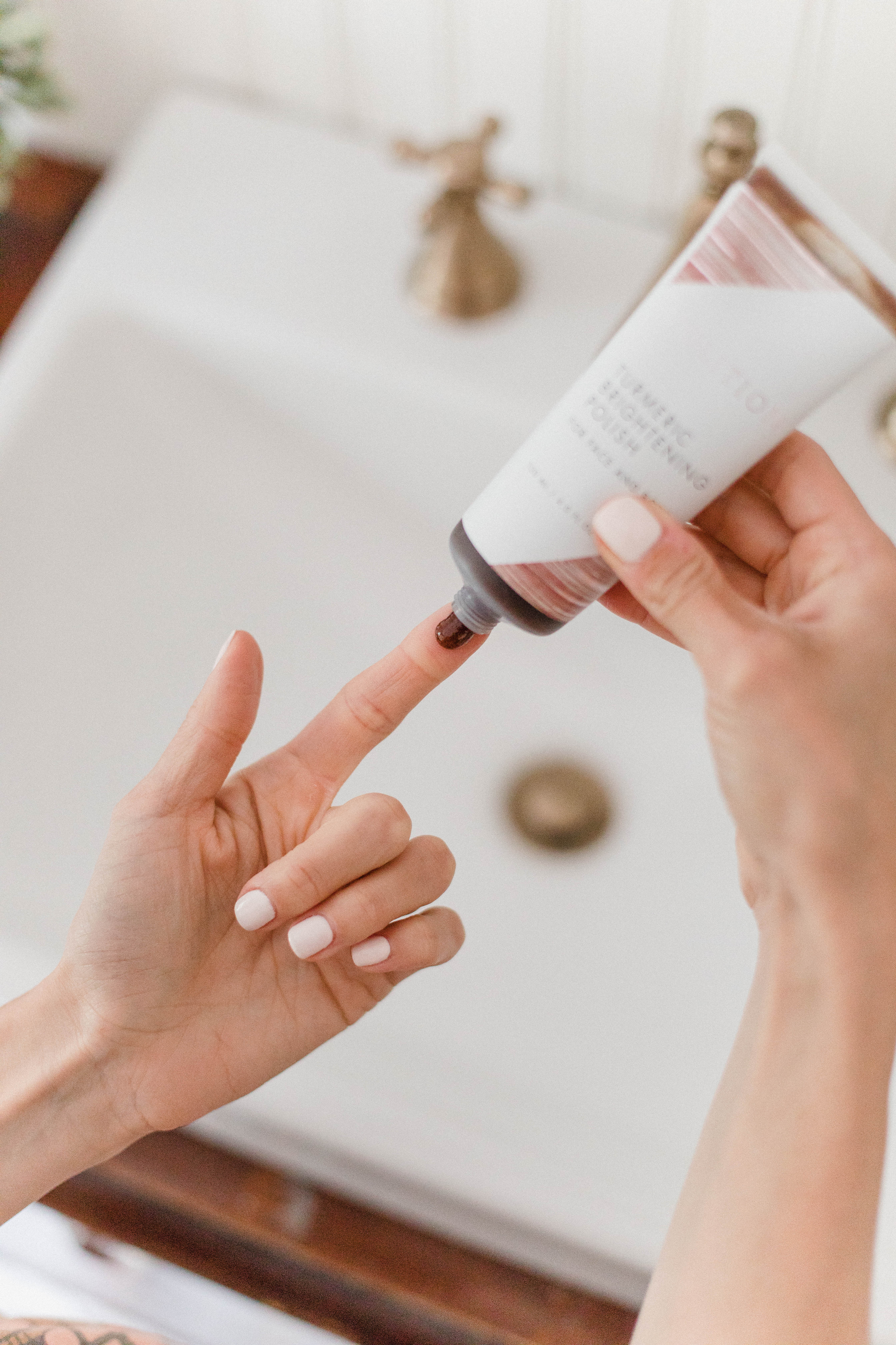 Connecticut life and style blogger Lauren McBride shares about Volition Beauty, a clean beauty brand, and her experience with their best selling items.