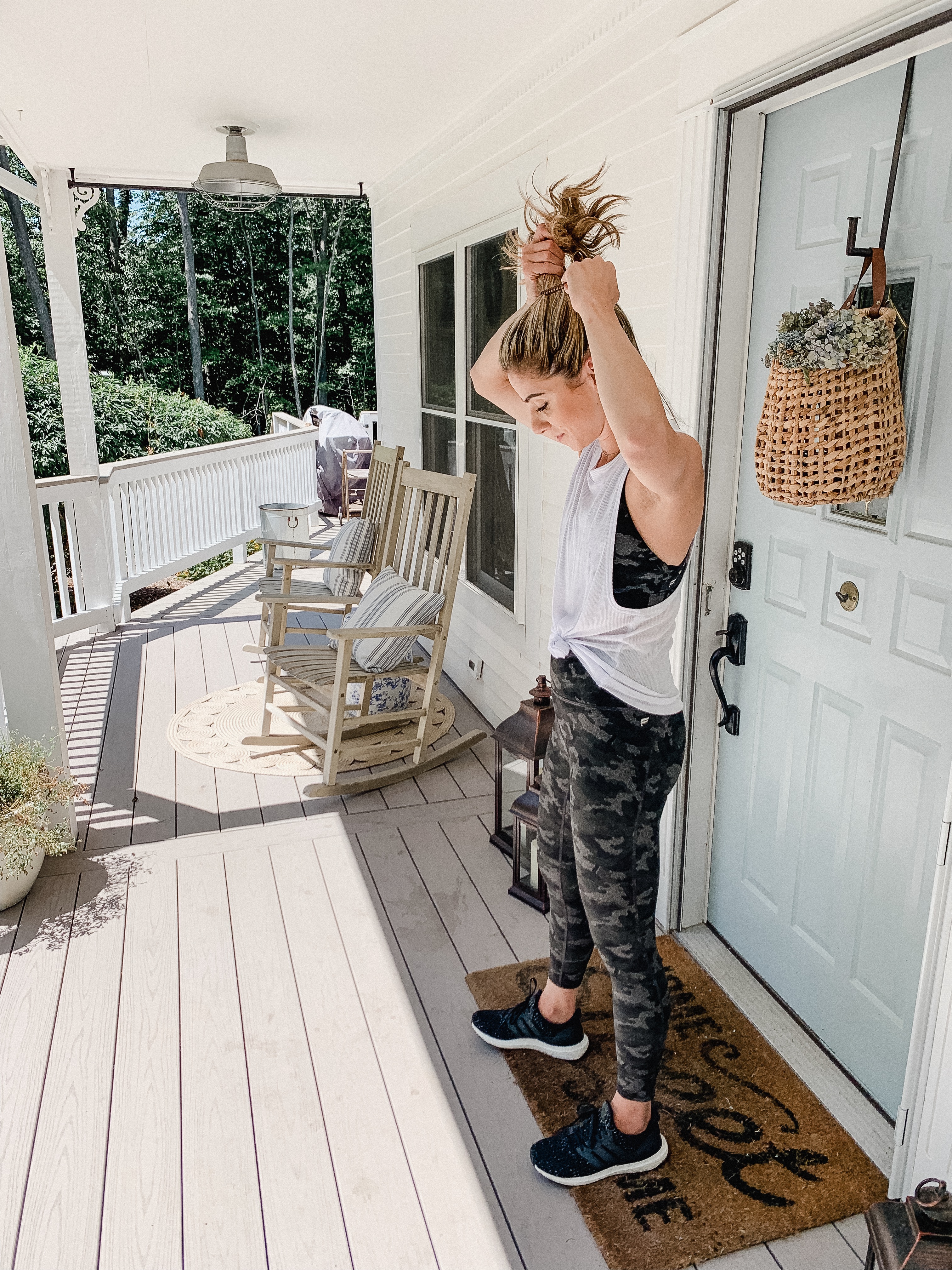 Connecticut life and style blogger Lauren McBride shares her current workout routine, featuring information regarding Orange Theory Fitness and more.