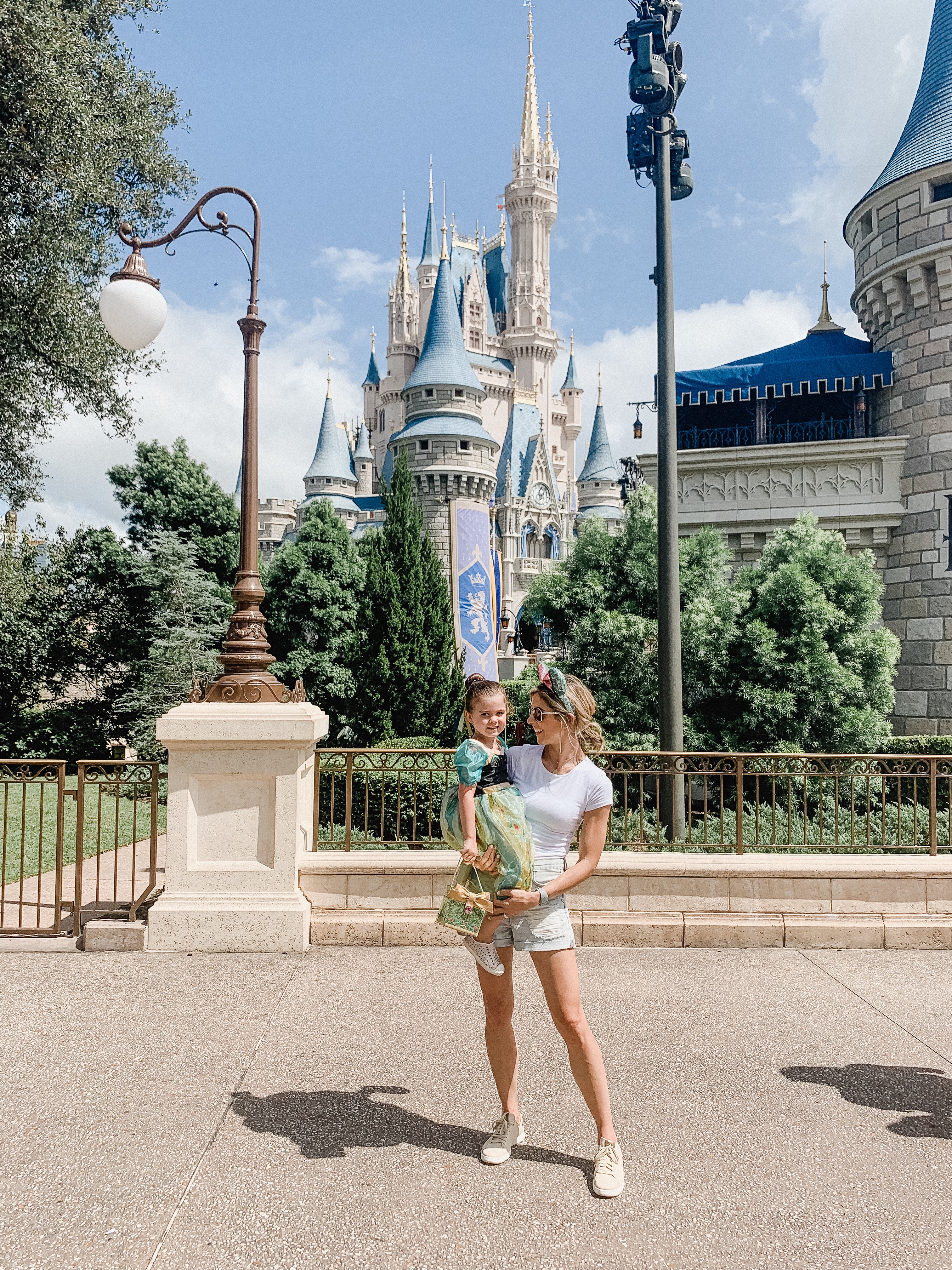 What to Wear to Walt Disney World in Summer - Lauren McBride